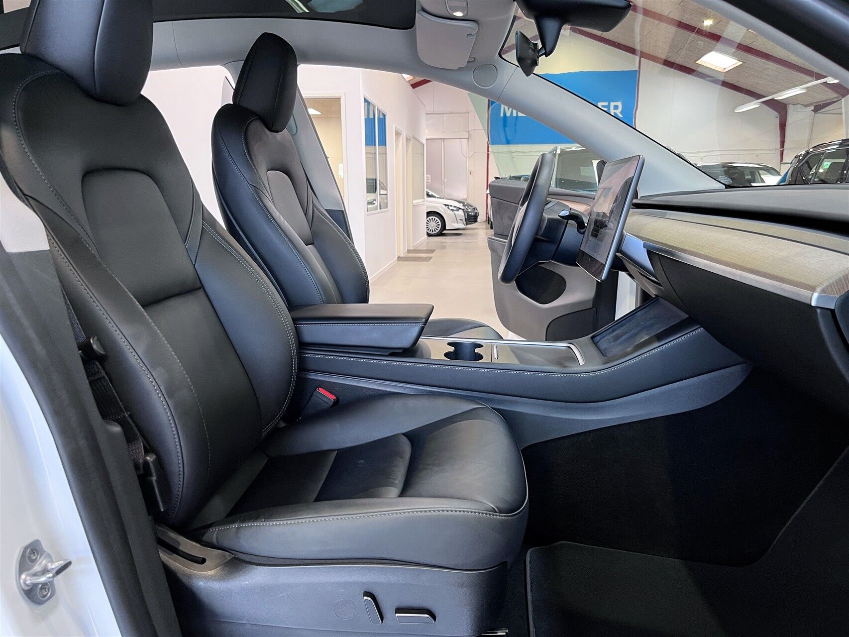 Billede af Tesla Model Y EL RWD 299HK 5d Aut.