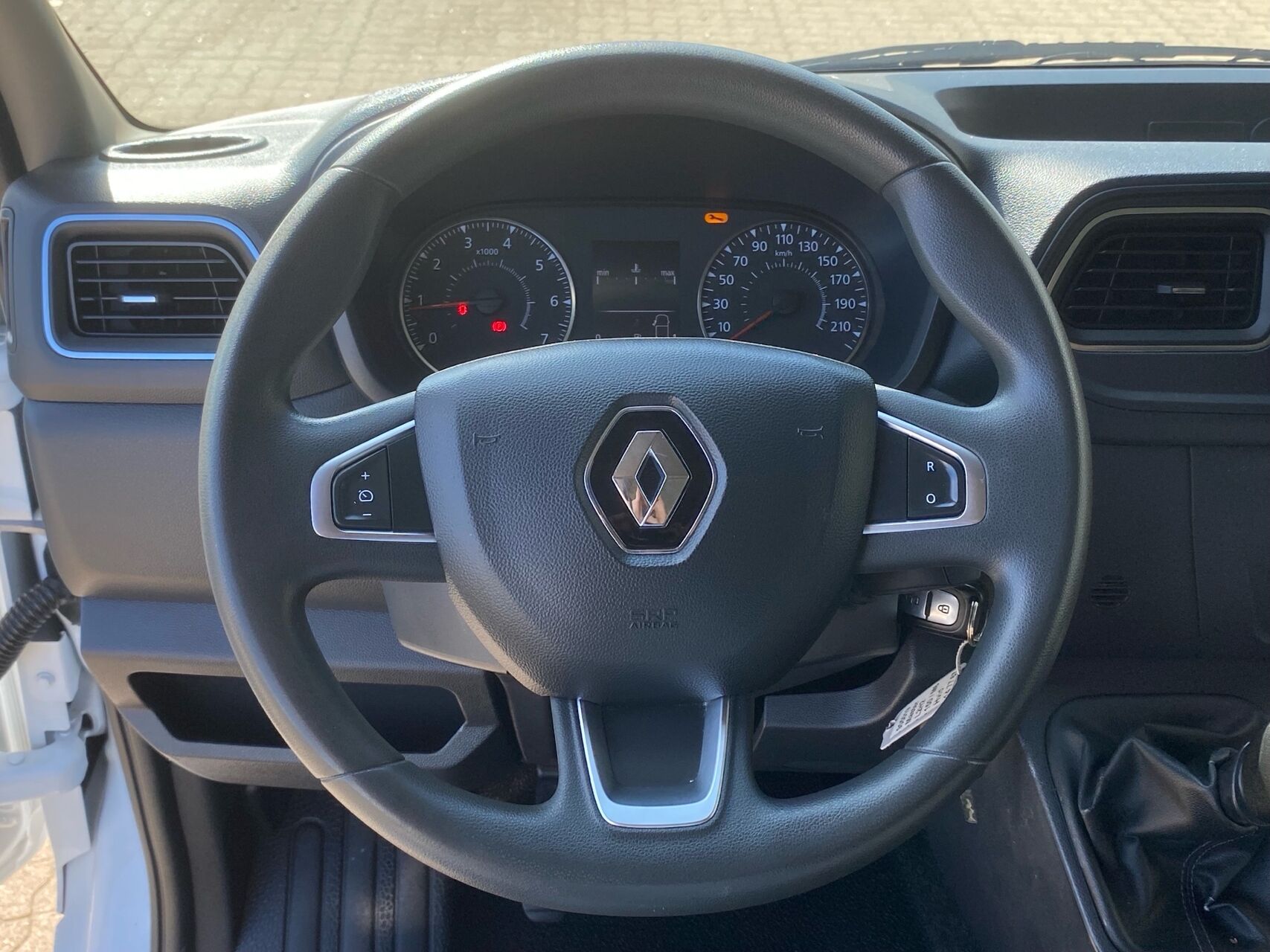 Billede af Renault Master T33 L2H2 2,3 DCI TwinTurbo start/stop 150HK Van 6g