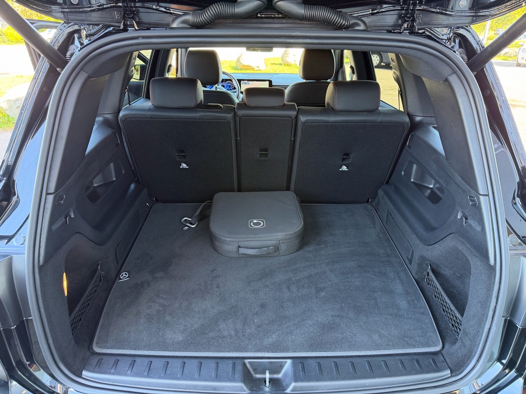 Billede af Mercedes-Benz EQB 250+ EL AMG Advance 190HK 5d Aut.