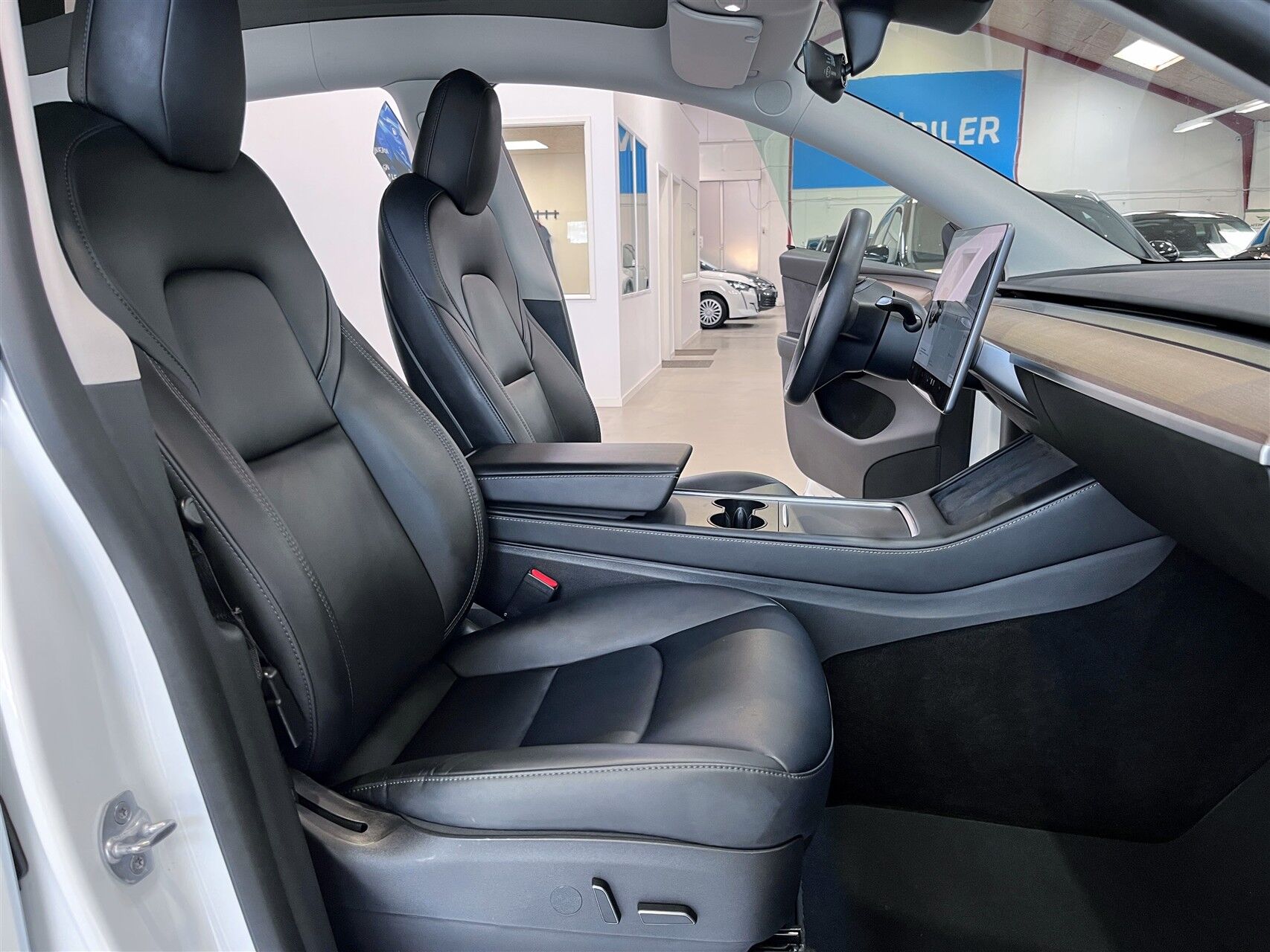 Billede af Tesla Model Y EL Long Range AWD 514HK 5d Aut.