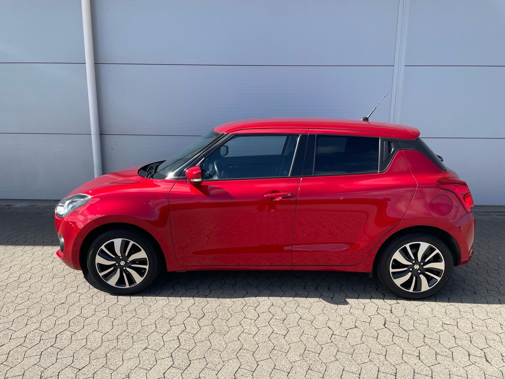 Billede af Suzuki Swift 1,2 Dualjet  Mild hybrid Exclusive 90HK 5d