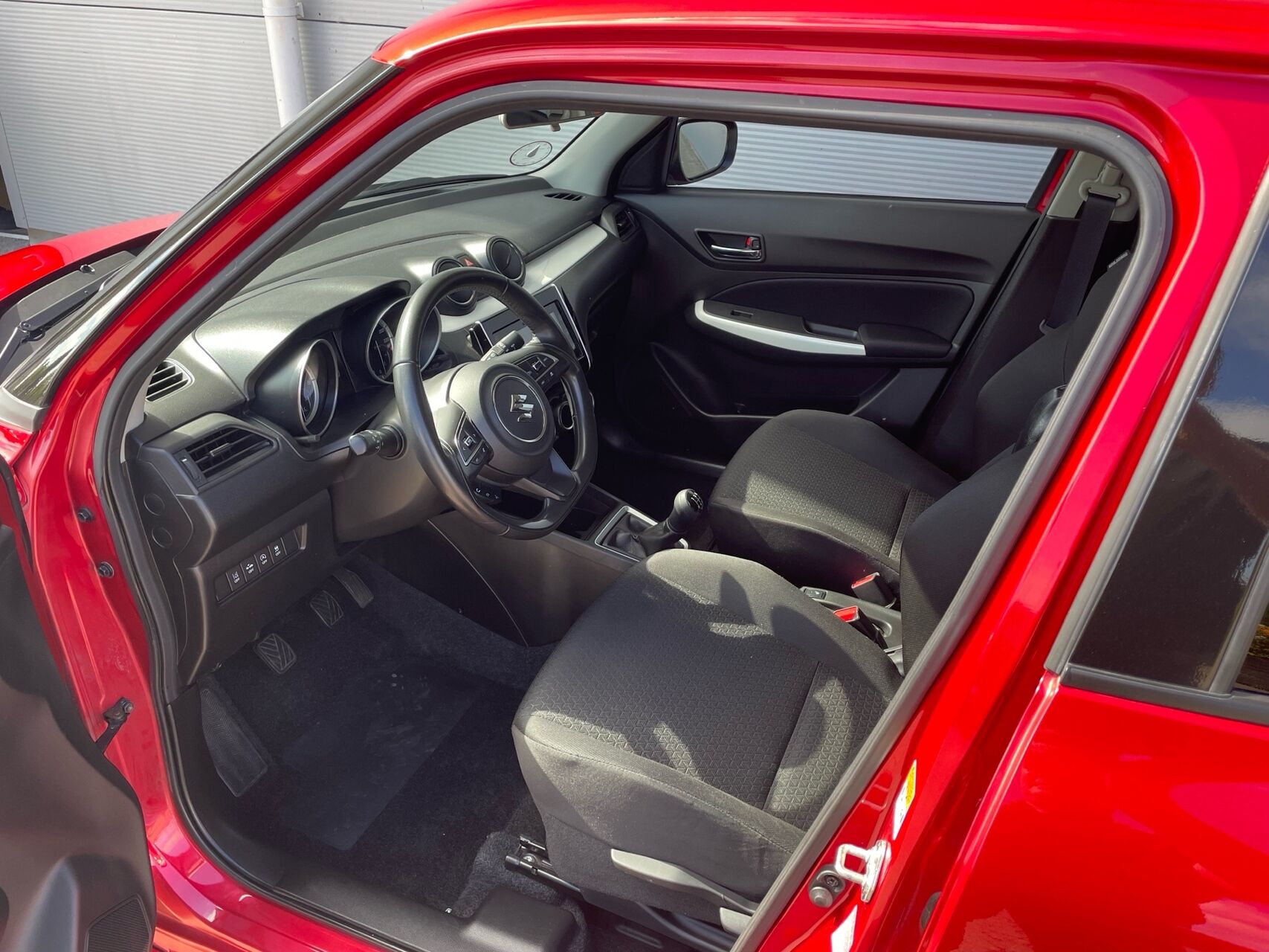 Billede af Suzuki Swift 1,2 Dualjet  Mild hybrid Exclusive 90HK 5d