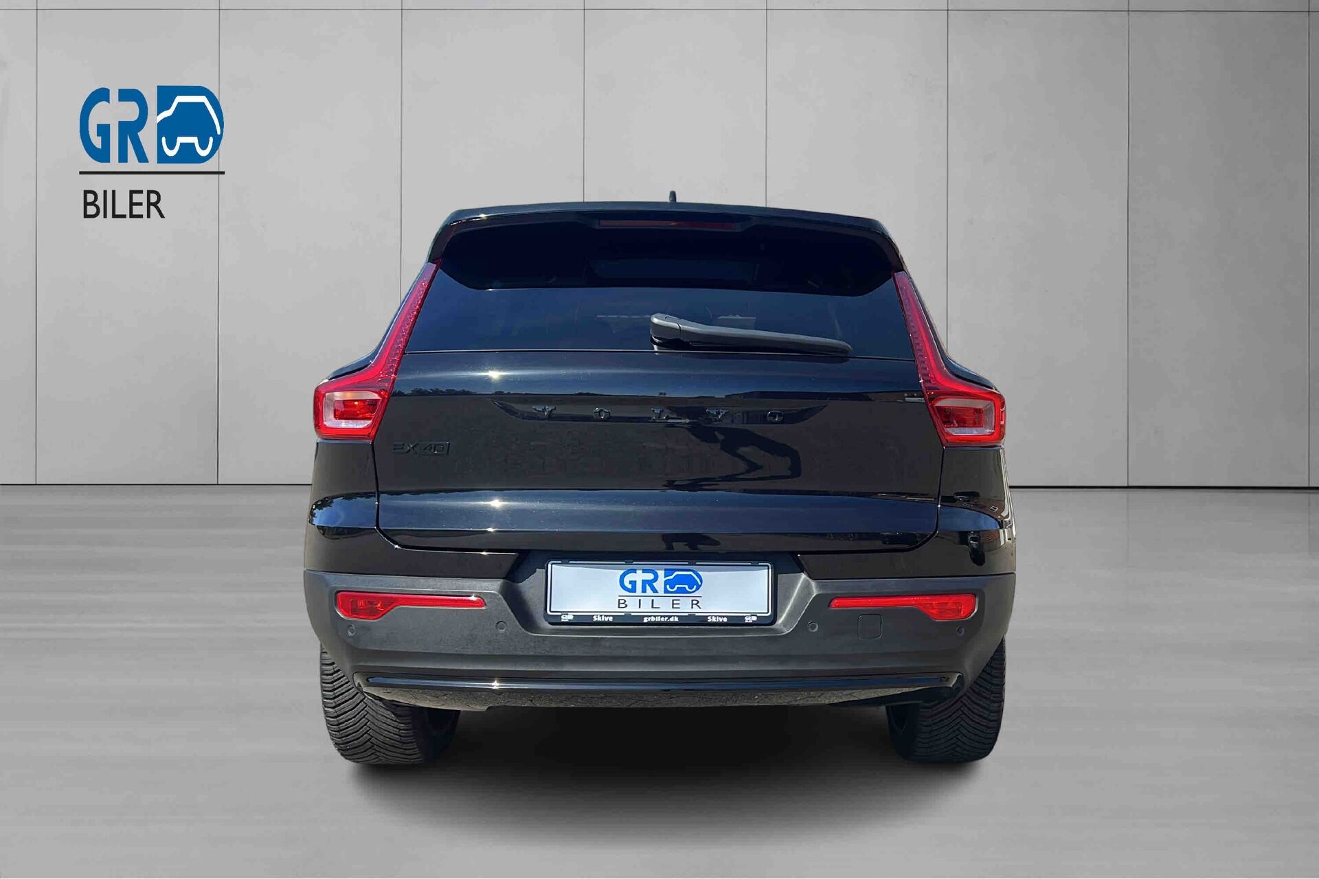 Billede af Volvo EX40 Single Motor Extended Range Black Edition 252HK 5d Aut.