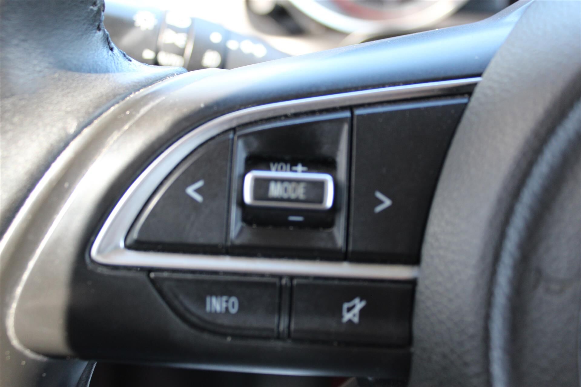 Billede af Suzuki Swift 1,2 Dualjet  Mild hybrid Action 90HK 5d