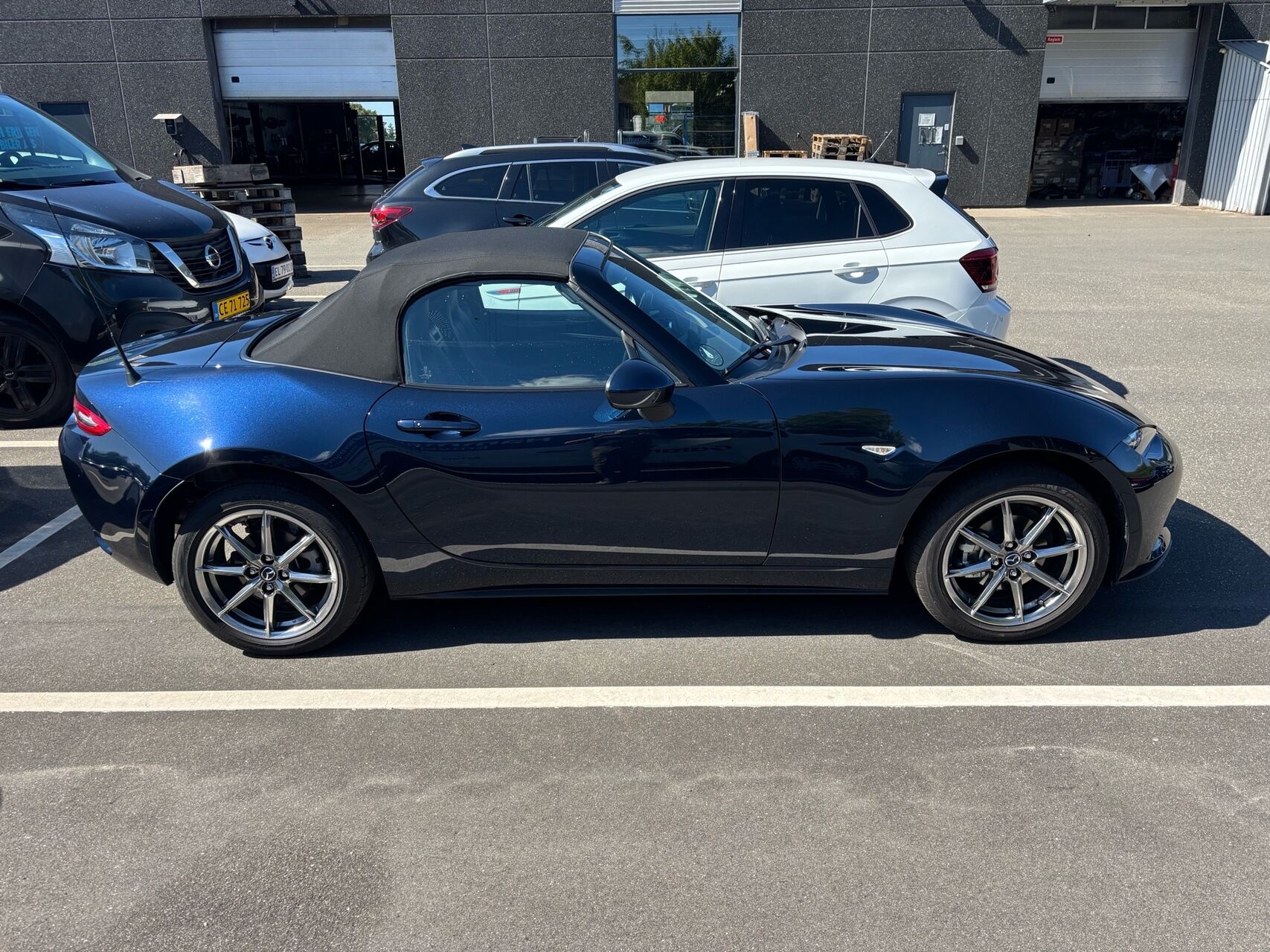 Billede af Mazda MX-5 Roadster 1,5 Skyactiv-G Exclusive-Line 132HK Cabr. 6g