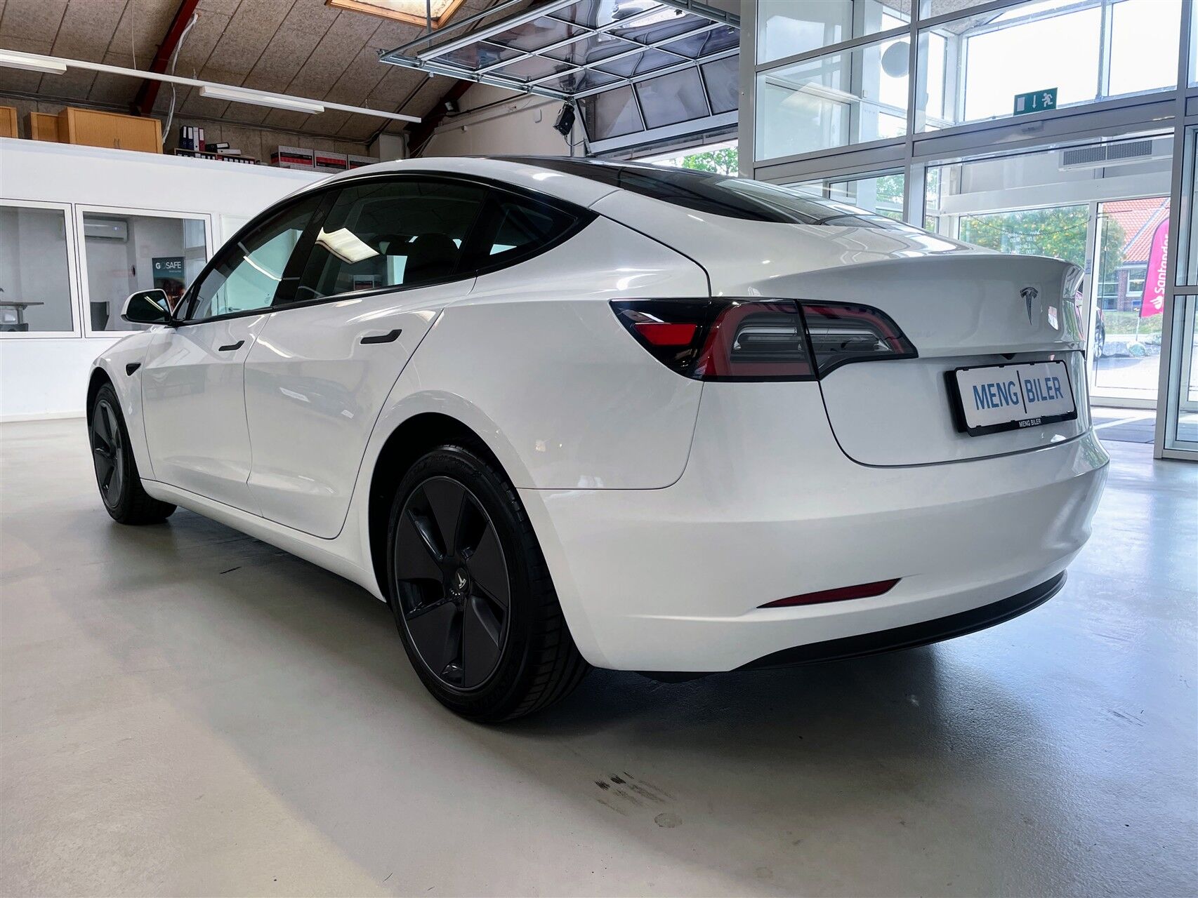 Billede af Tesla Model 3 EL Standard Range 283HK Aut.
