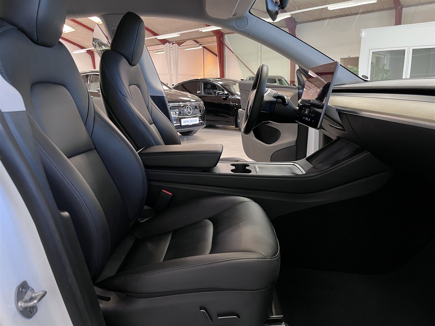 Billede af Tesla Model Y EL RWD 299HK 5d Aut.