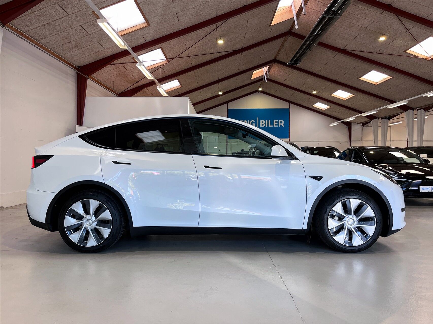 Billede af Tesla Model Y EL RWD 299HK 5d Aut.