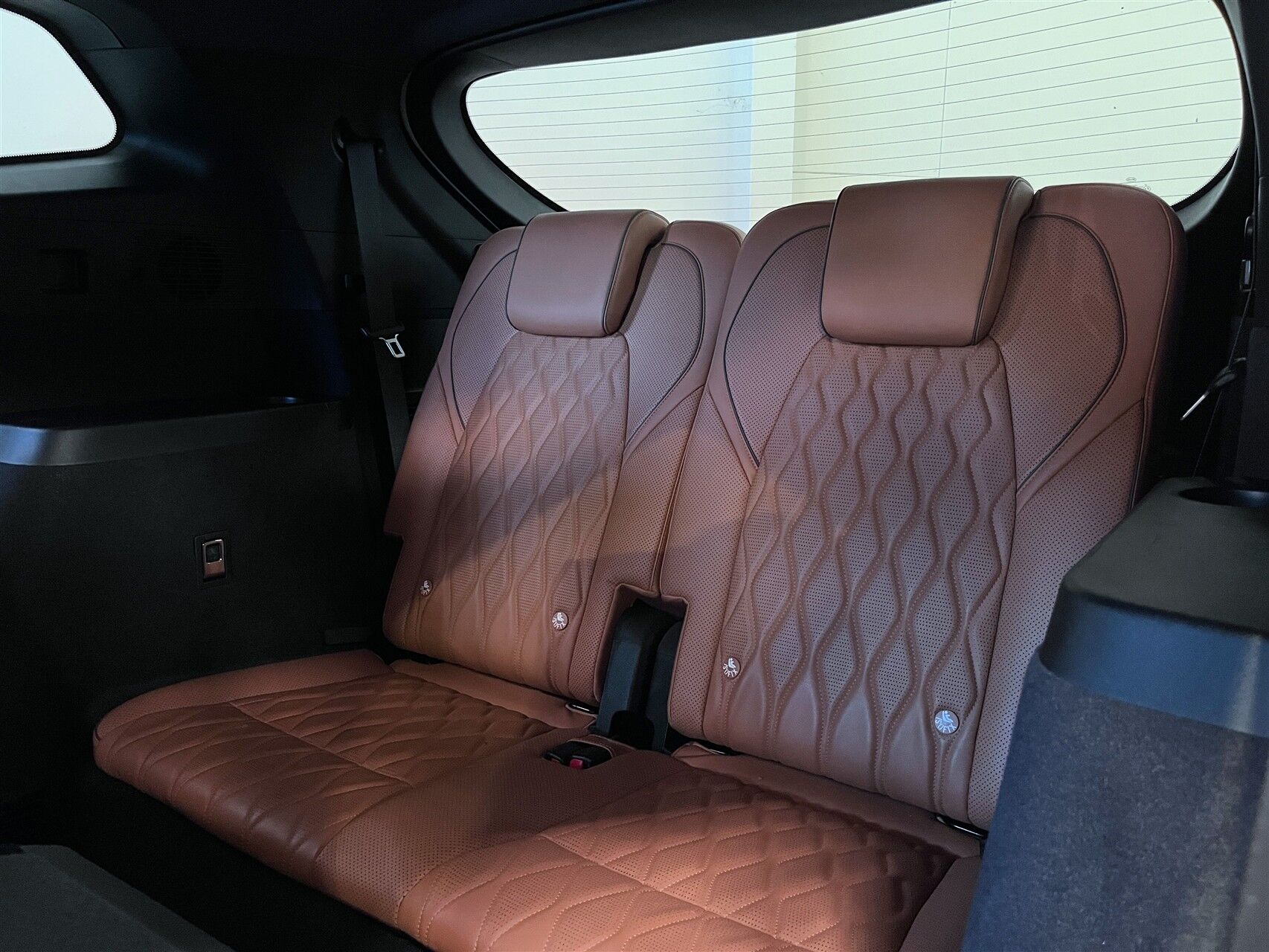 Billede af BYD Tang EL Flagship 7 Personers AWD 517HK 5d Aut. 
