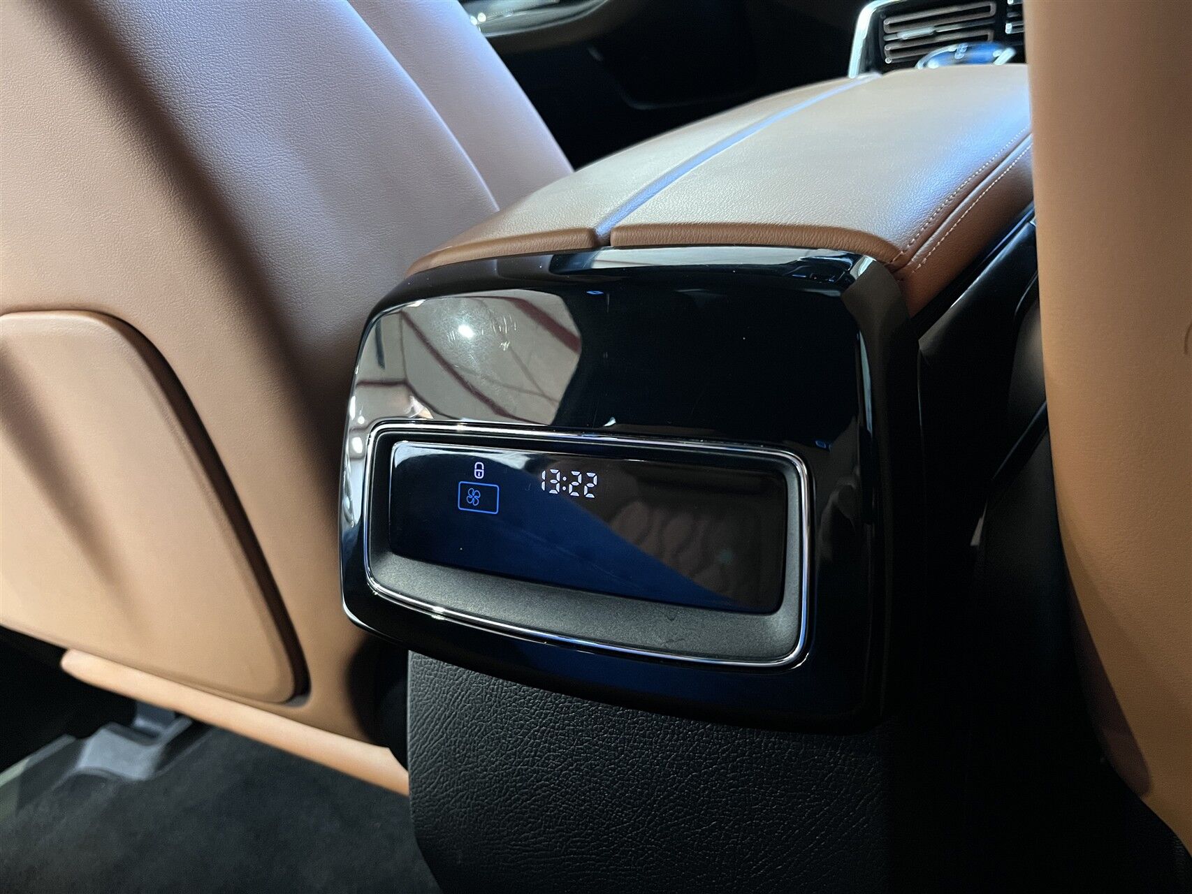 Billede af BYD Tang EL Flagship 7 Personers AWD 517HK 5d Aut. 