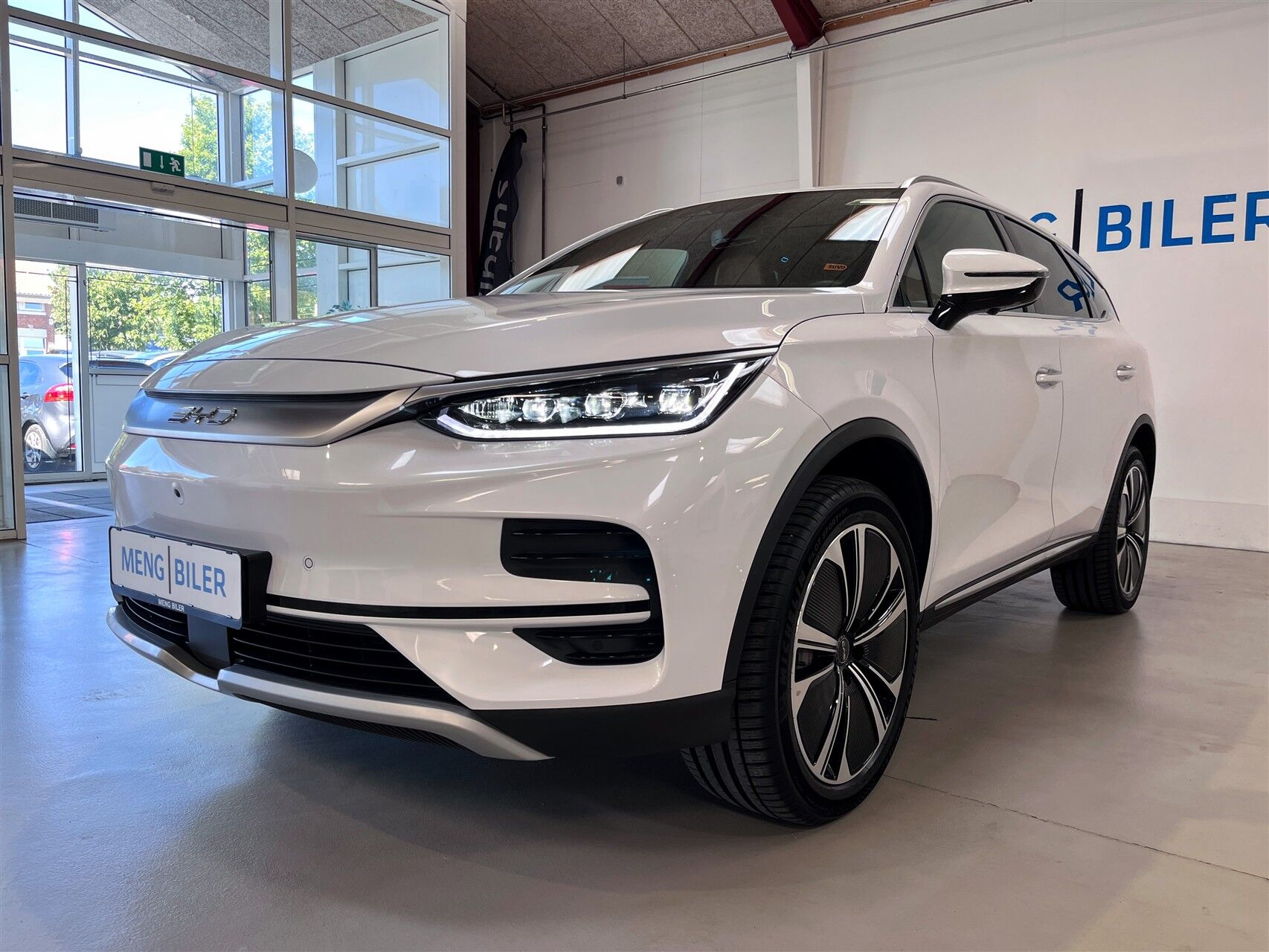 Billede af BYD Tang EL Flagship 7 Personers AWD 517HK 5d Aut. 