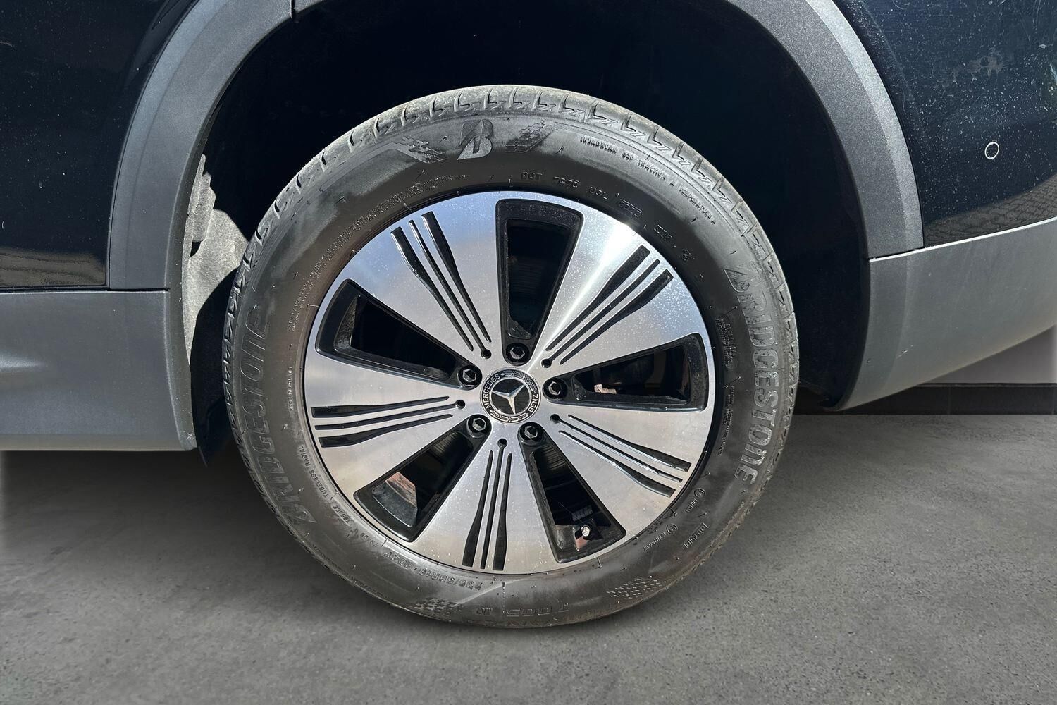 Billede af Mercedes-Benz EQB 300 EL Progressive 7 pers. 4Matic 228HK 5d Aut.