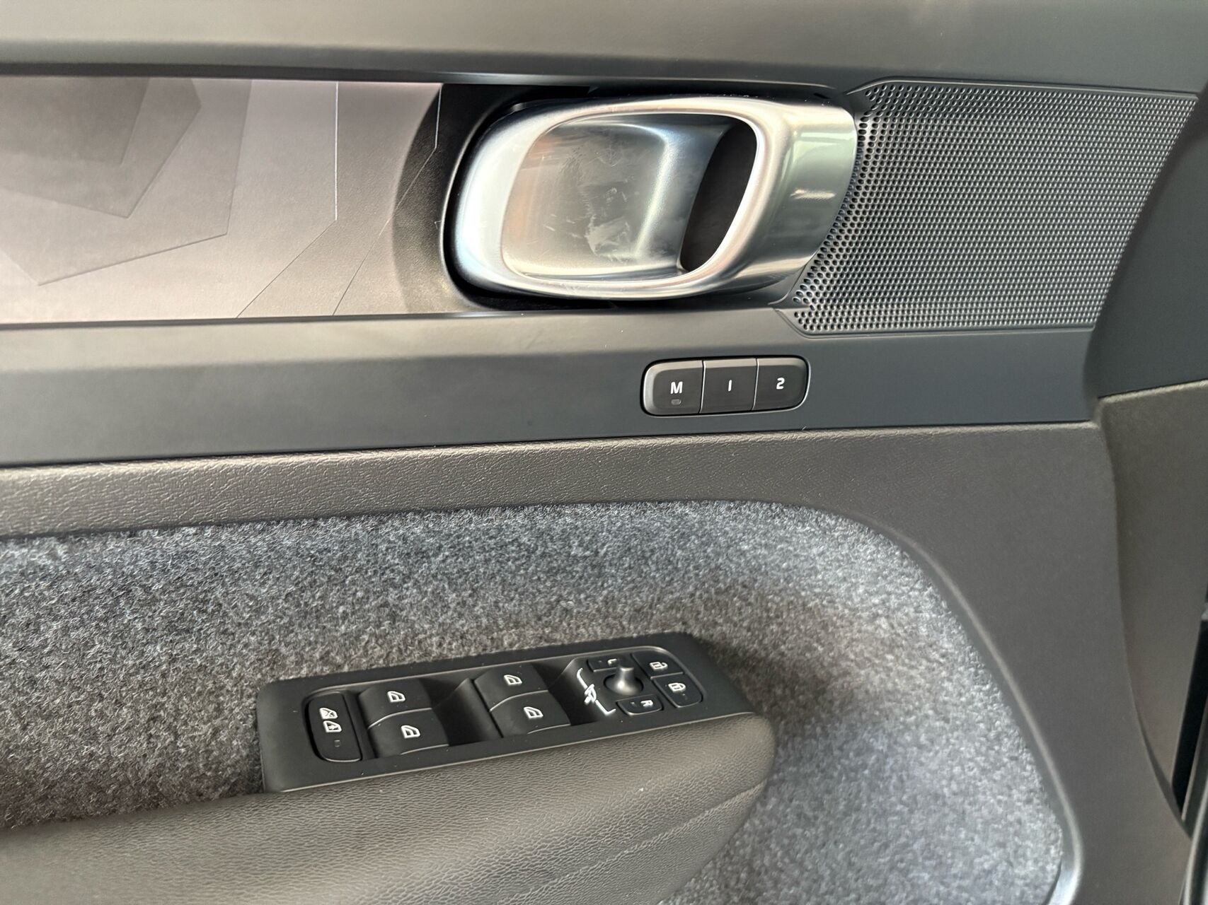 Billede af Volvo XC40 P6 Recharge Plus 231HK 5d Aut.