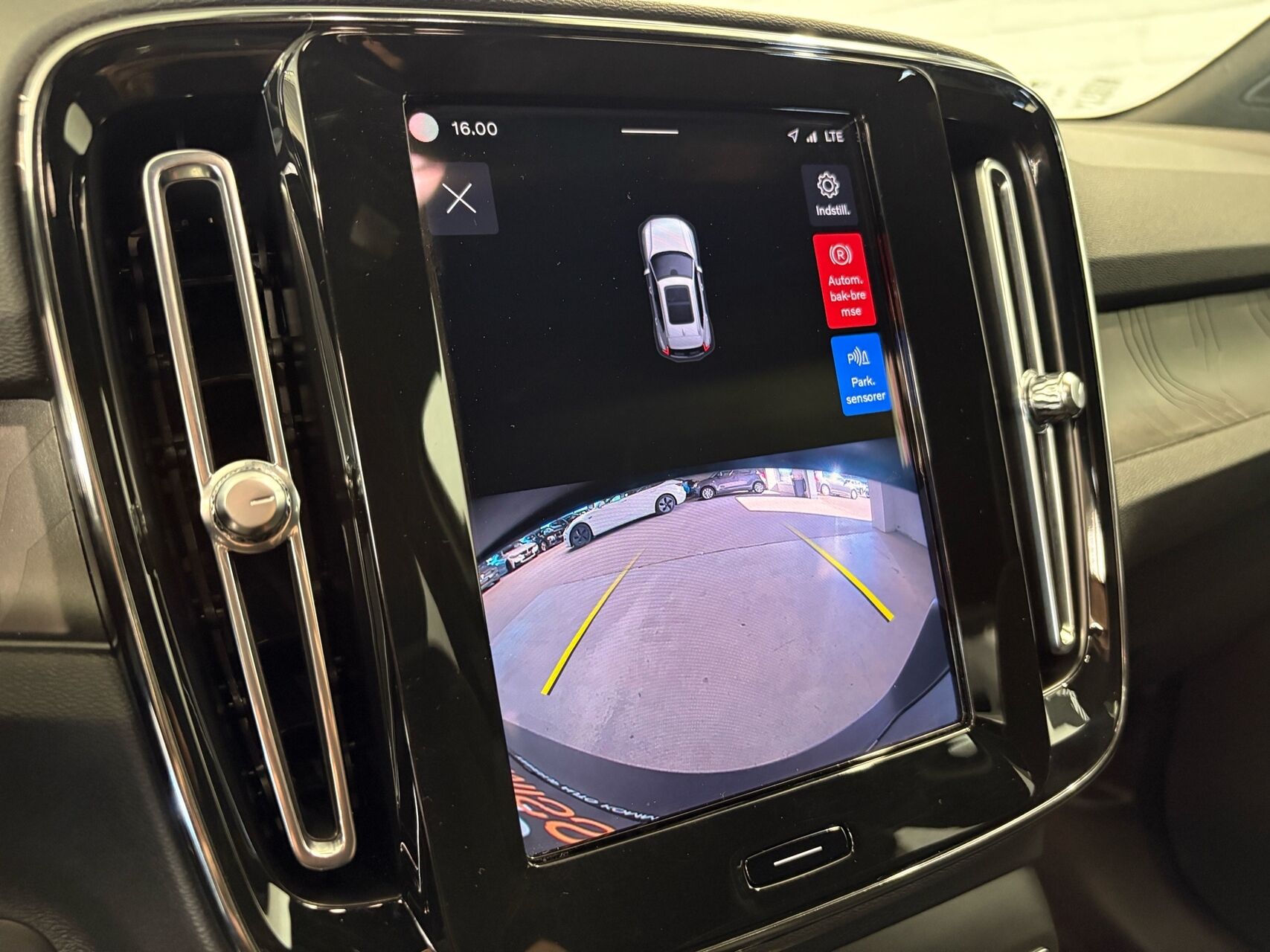 Billede af Volvo XC40 P6 Recharge Plus 231HK 5d Aut.