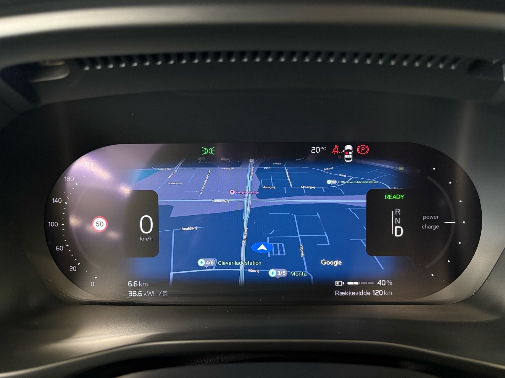 Billede af Volvo XC40 P6 Recharge Plus 231HK 5d Aut.