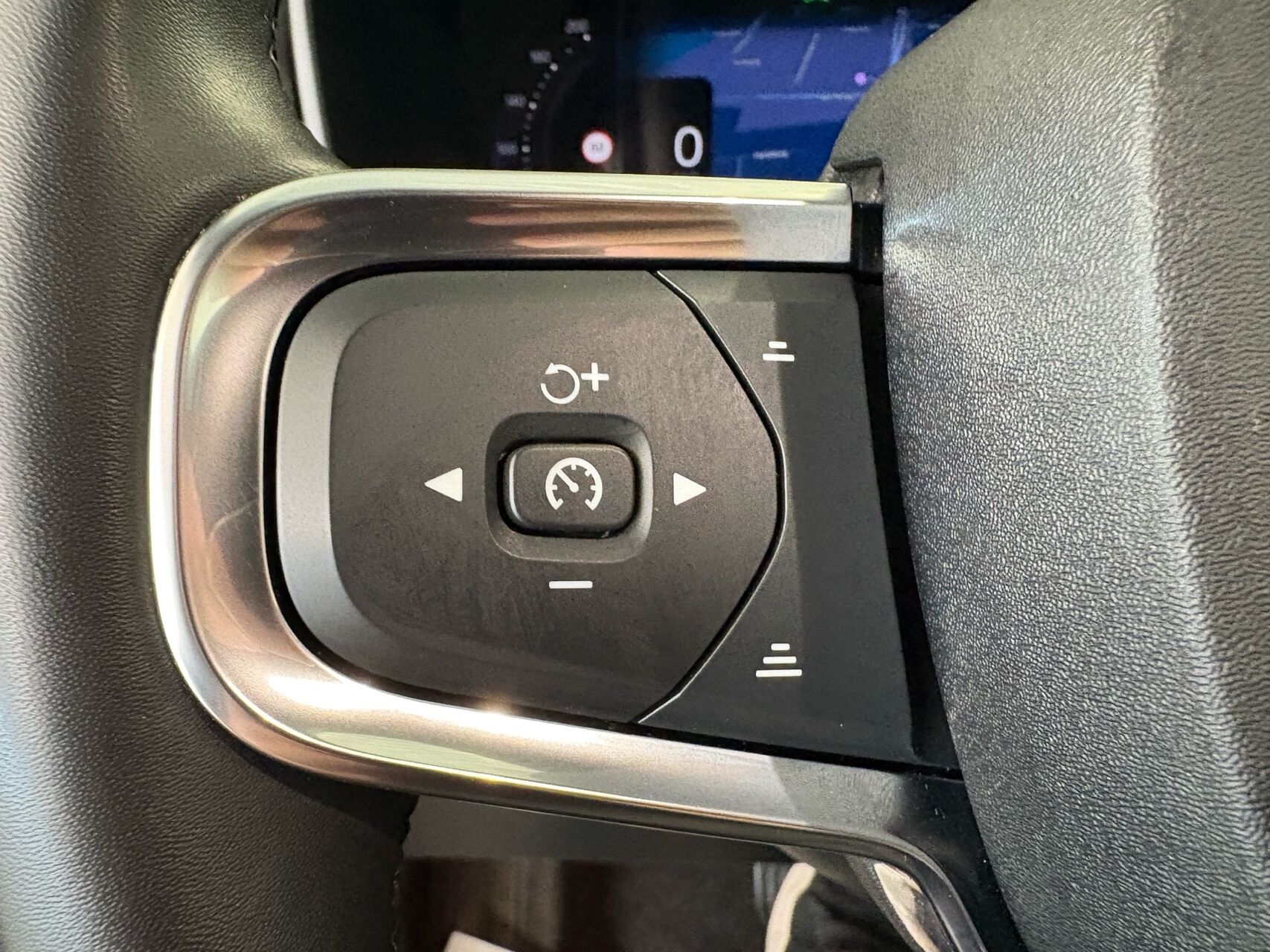 Billede af Volvo XC40 P6 Recharge Plus 231HK 5d Aut.