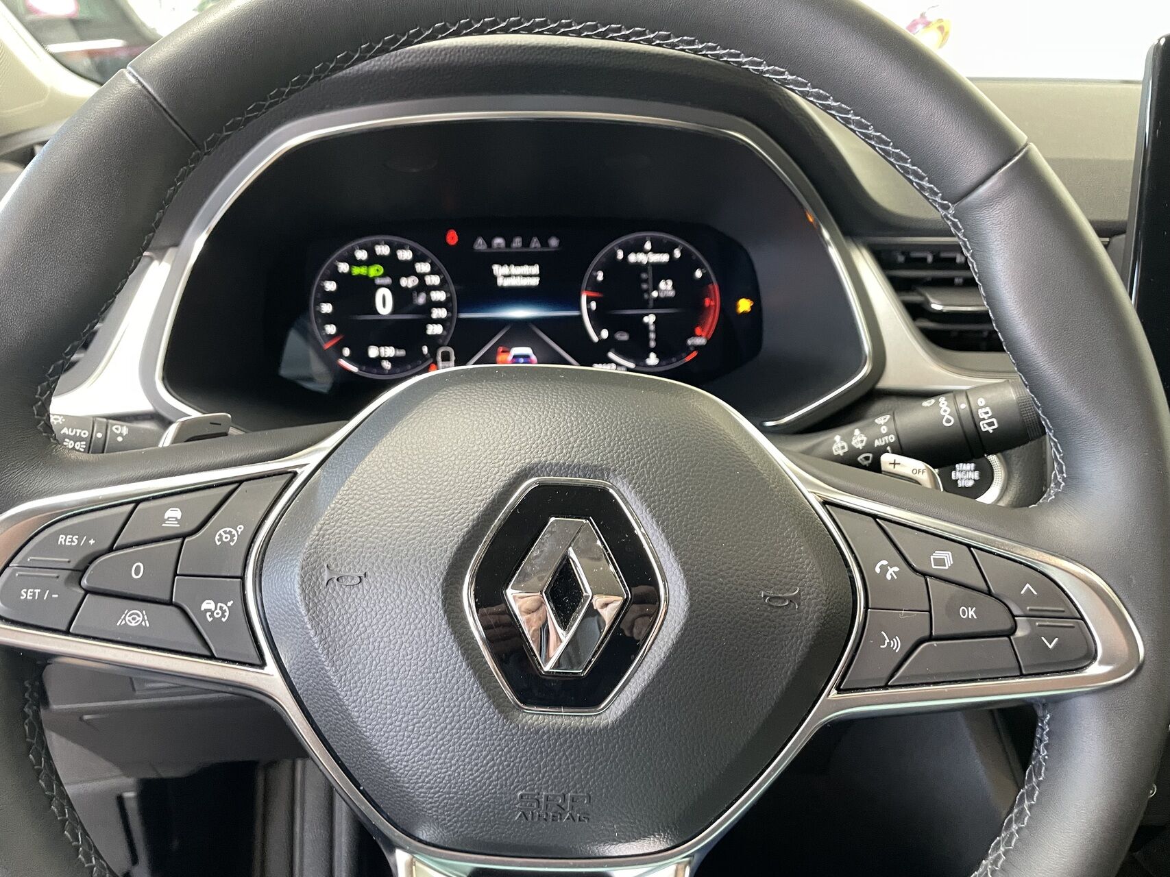 Billede af Renault Captur 1,3 TCE  Mild hybrid Techno EDC 140HK 5d 7g Aut.