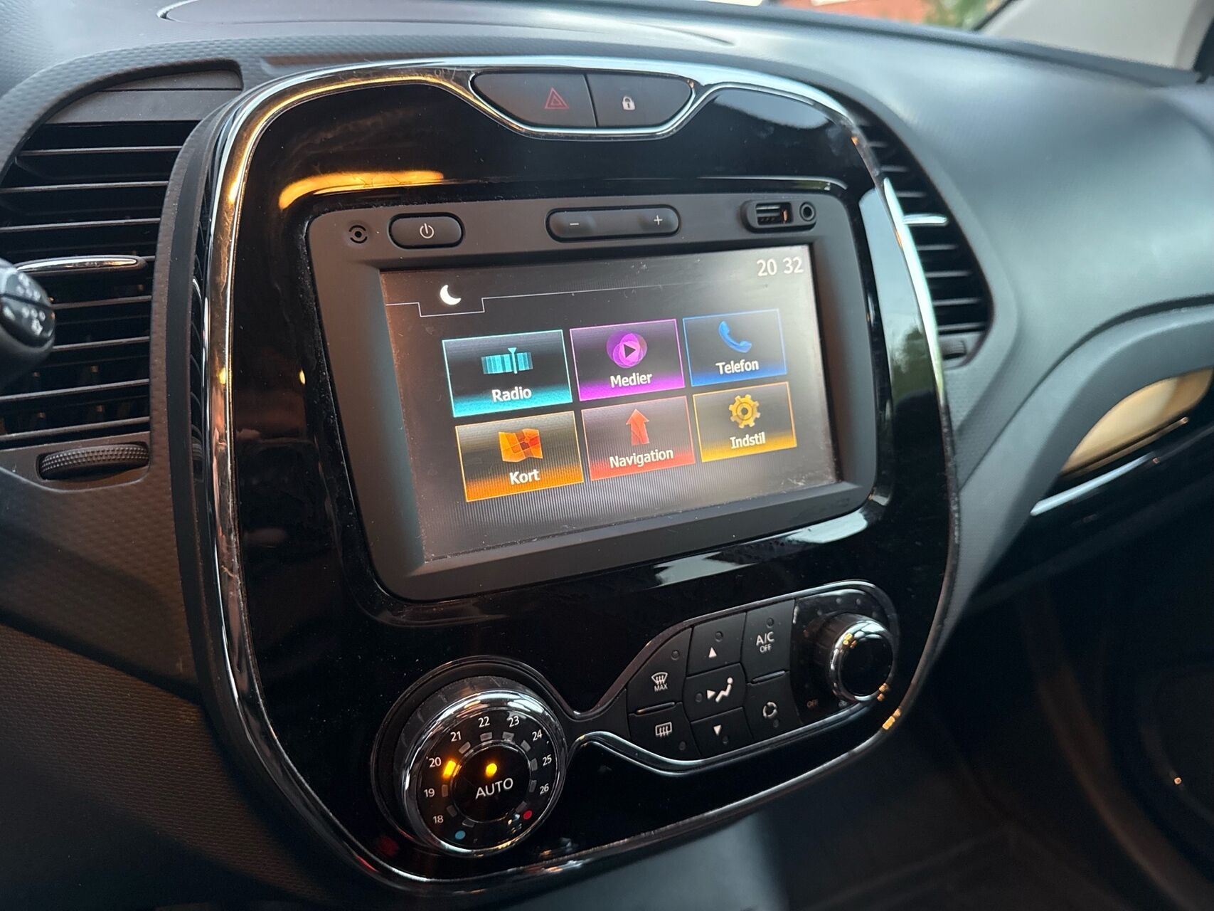 Billede af Renault Captur 1,5 DCI Dynamique EDC 90HK 5d 6g Aut.