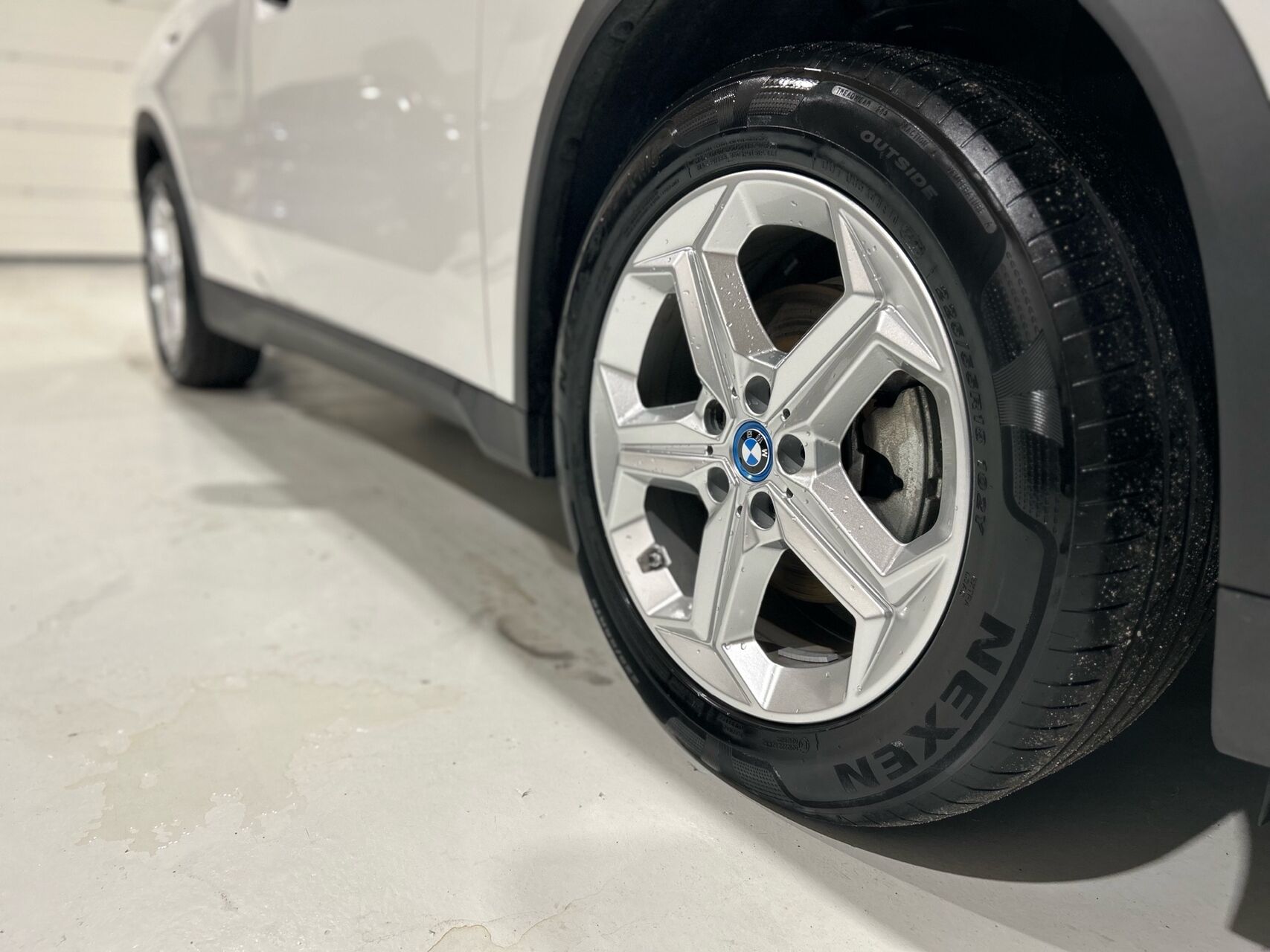 Billede af BMW iX1 eDrive20 EL 204HK 5d Aut.