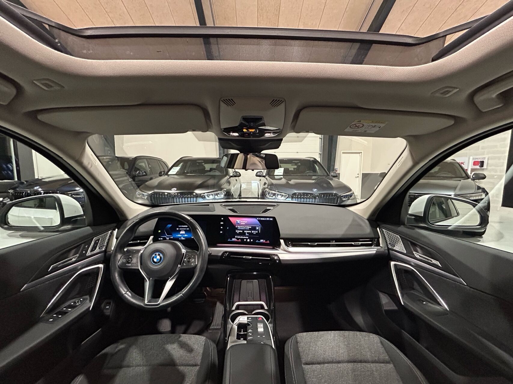 Billede af BMW iX1 eDrive20 EL 204HK 5d Aut.