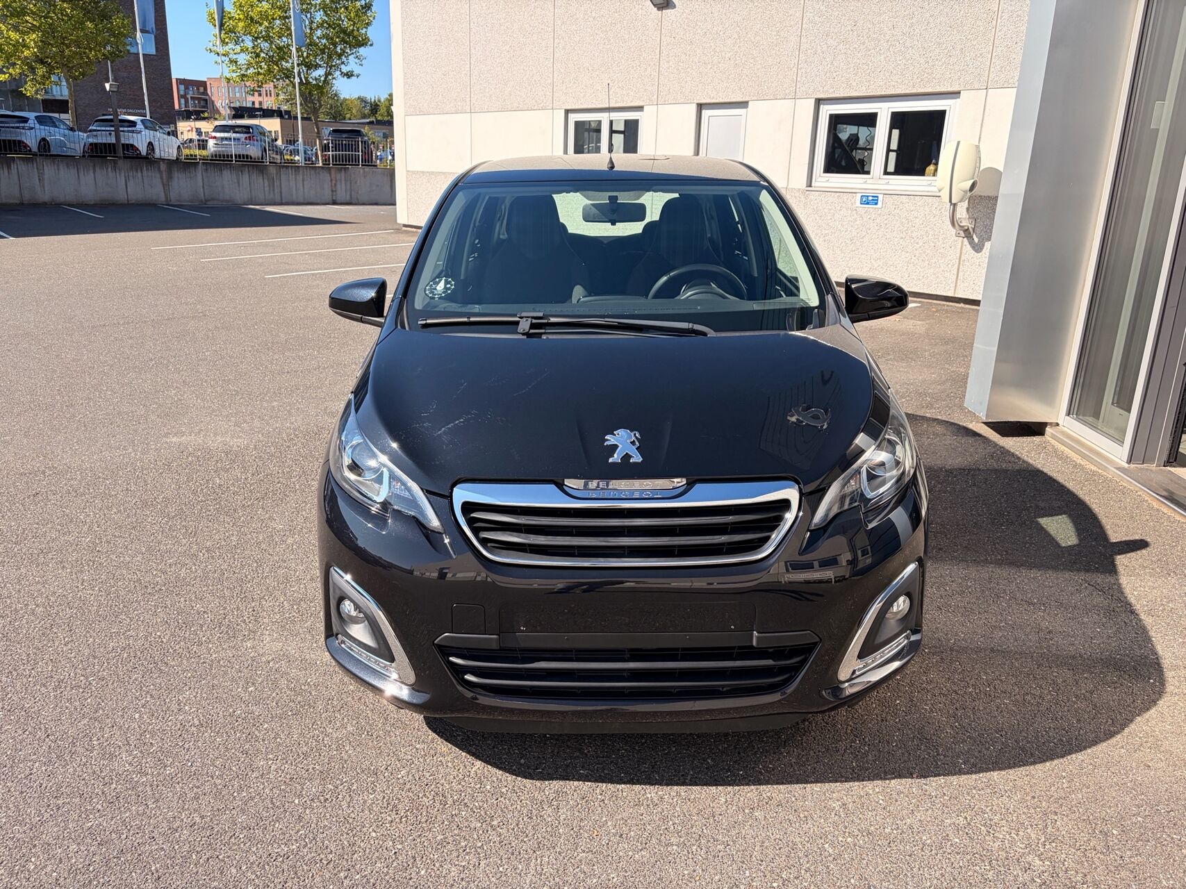 Billede af Peugeot 108 1,0 e-Vti Infinity M 72HK 5d