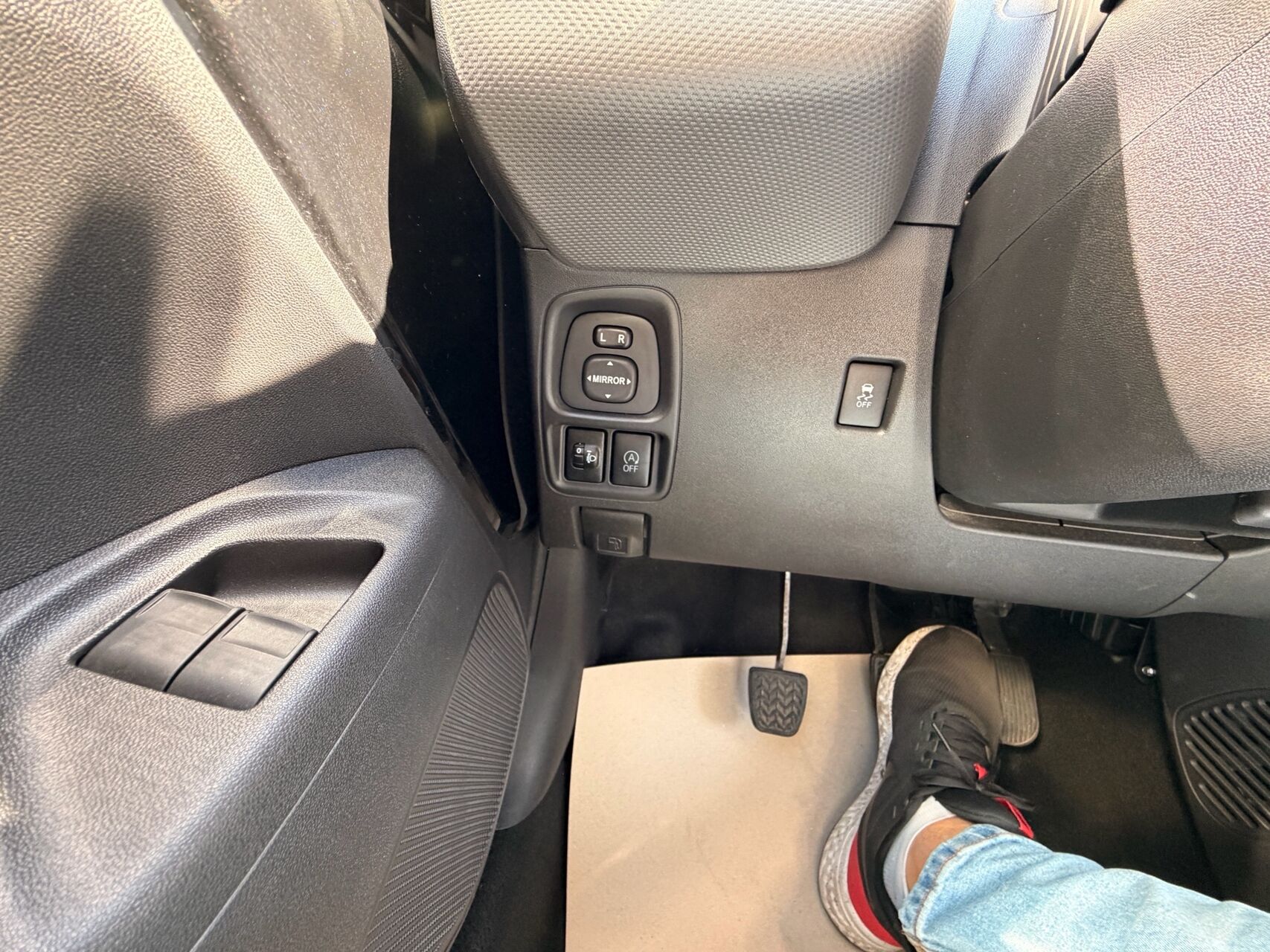 Billede af Peugeot 108 1,0 e-Vti Infinity M 72HK 5d
