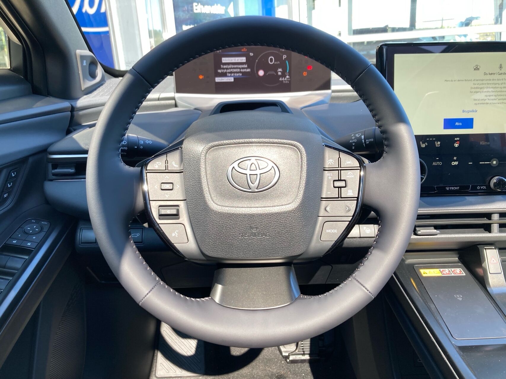 Billede af Toyota bZ4X EL Executive Panorama Bitone AWD 343HK 5d Aut.