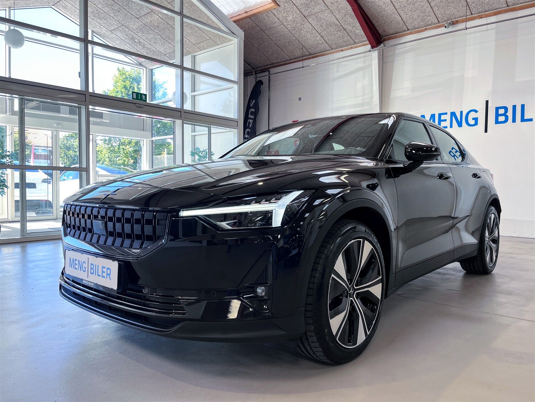 Billede af Polestar 2 EL Long range Single motor Plus 231HK 5d Aut.