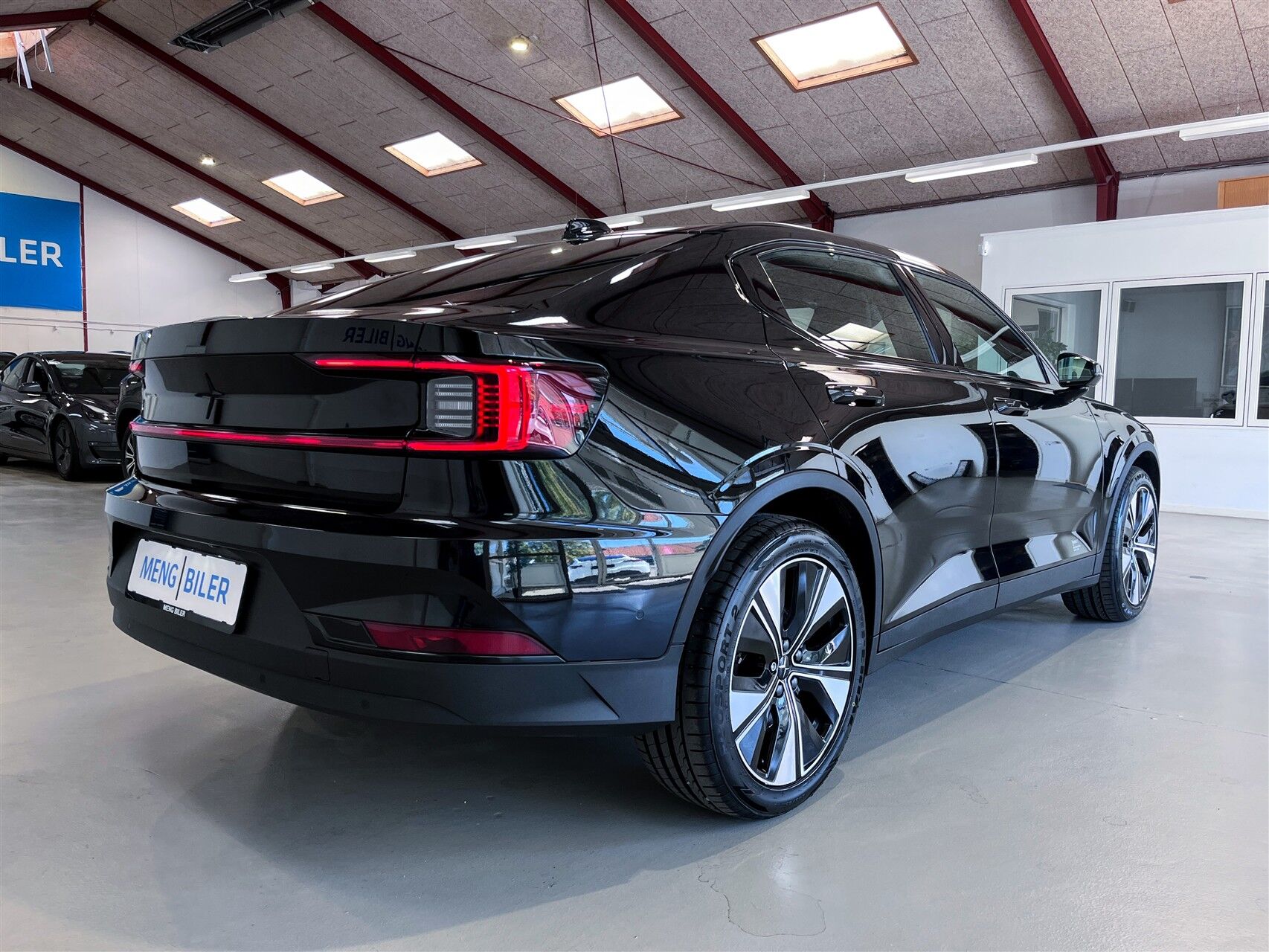Billede af Polestar 2 EL Long range Single motor Plus 231HK 5d Aut.