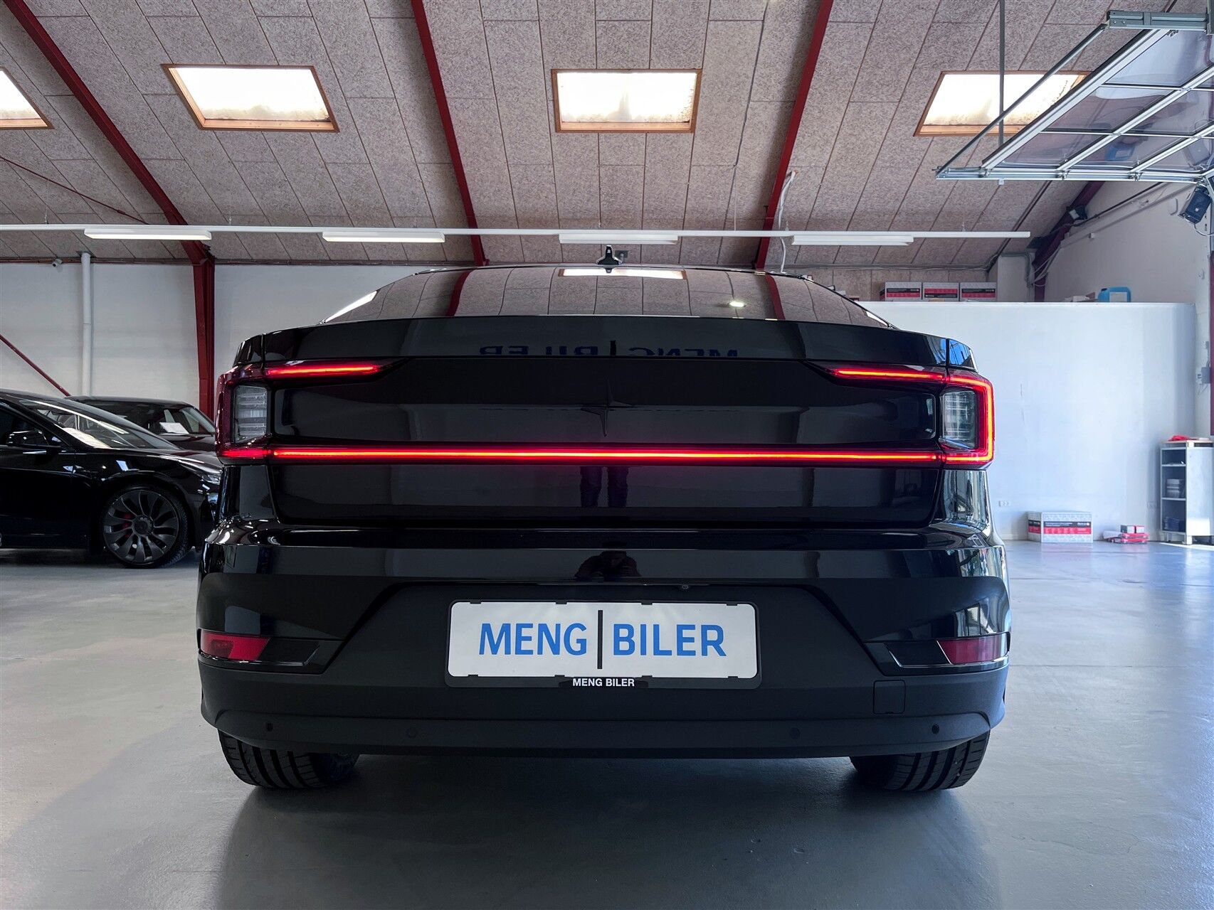 Billede af Polestar 2 EL Long range Single motor Plus 231HK 5d Aut.