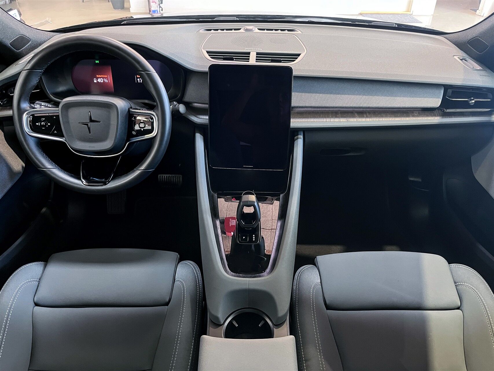 Billede af Polestar 2 EL Long range Single motor Plus 231HK 5d Aut.