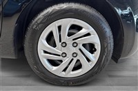 Hyundai i10 1,0 Essential 67HK 5d