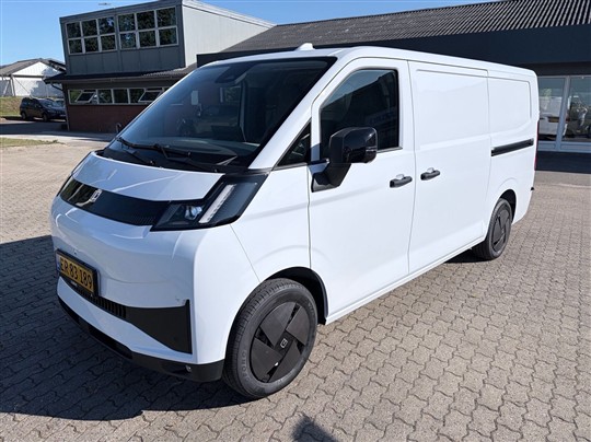 Farizon V7E L2H1 67 kWh 2 skydedør 150HK Van Aut.