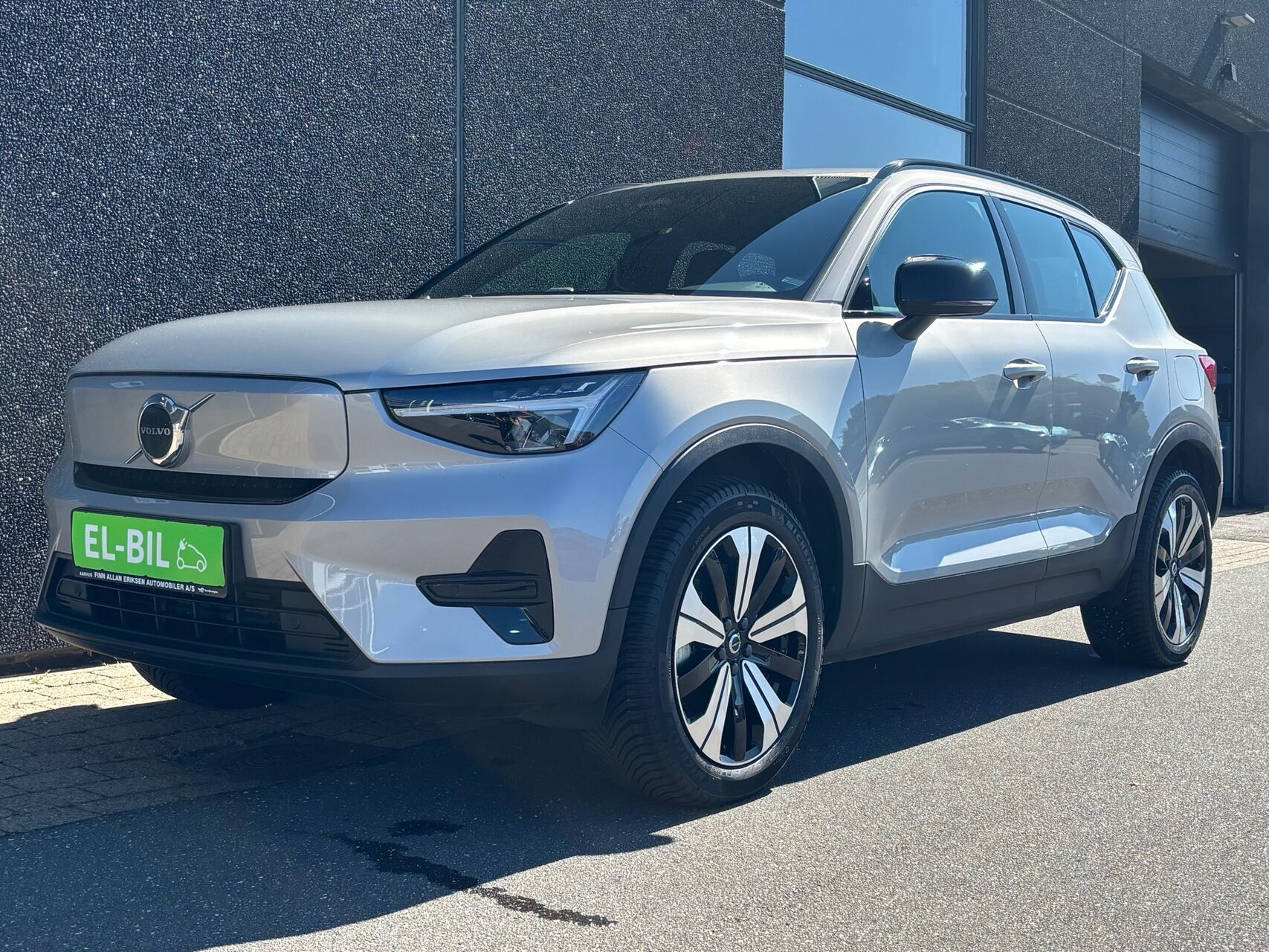Billede af Volvo XC40 P6 Recharge Core 231HK 5d Aut.