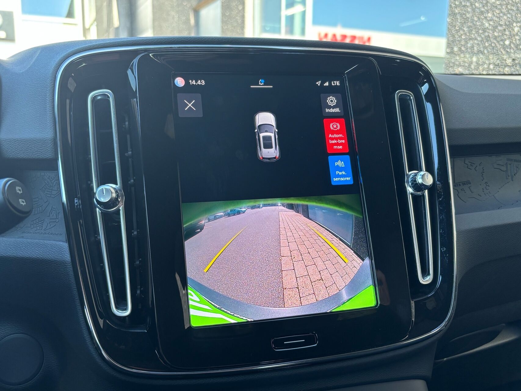 Billede af Volvo XC40 P6 Recharge Core 231HK 5d Aut.
