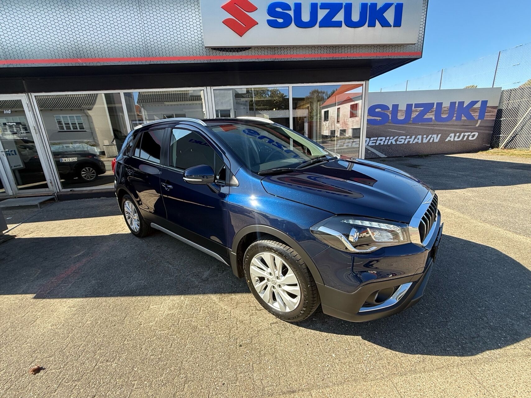 Billede af Suzuki S-Cross 1,0 Boosterjet Active 112HK 5d