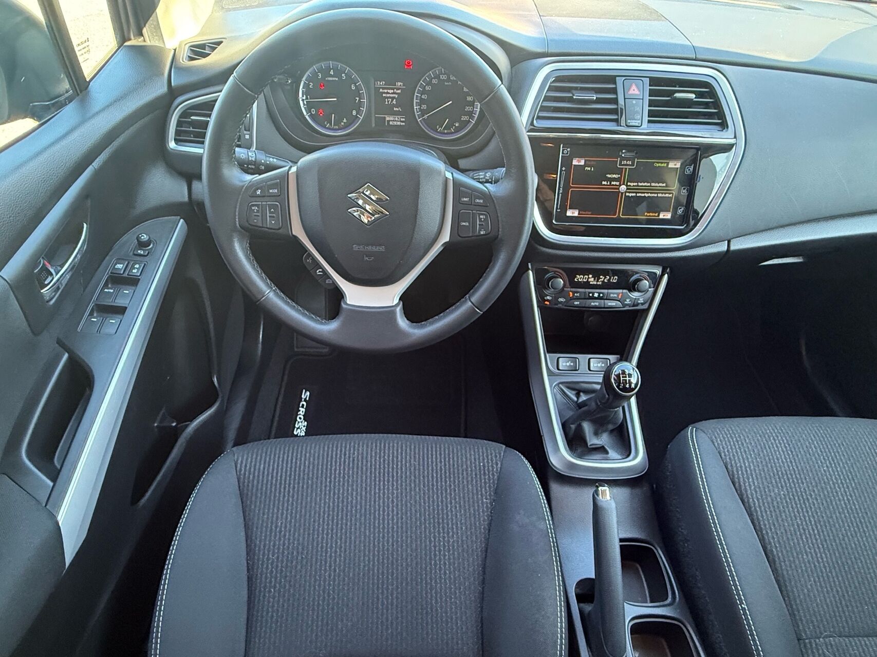 Billede af Suzuki S-Cross 1,0 Boosterjet Active 112HK 5d