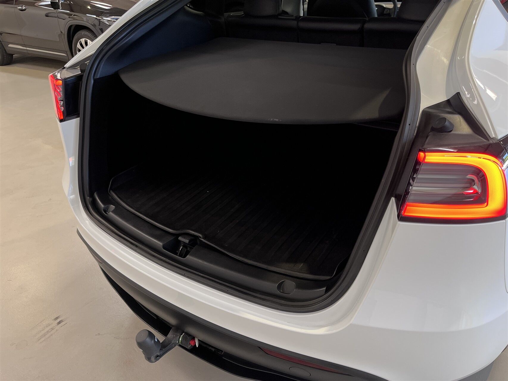 Billede af Tesla Model Y EL Long Range AWD 514HK 5d Aut.