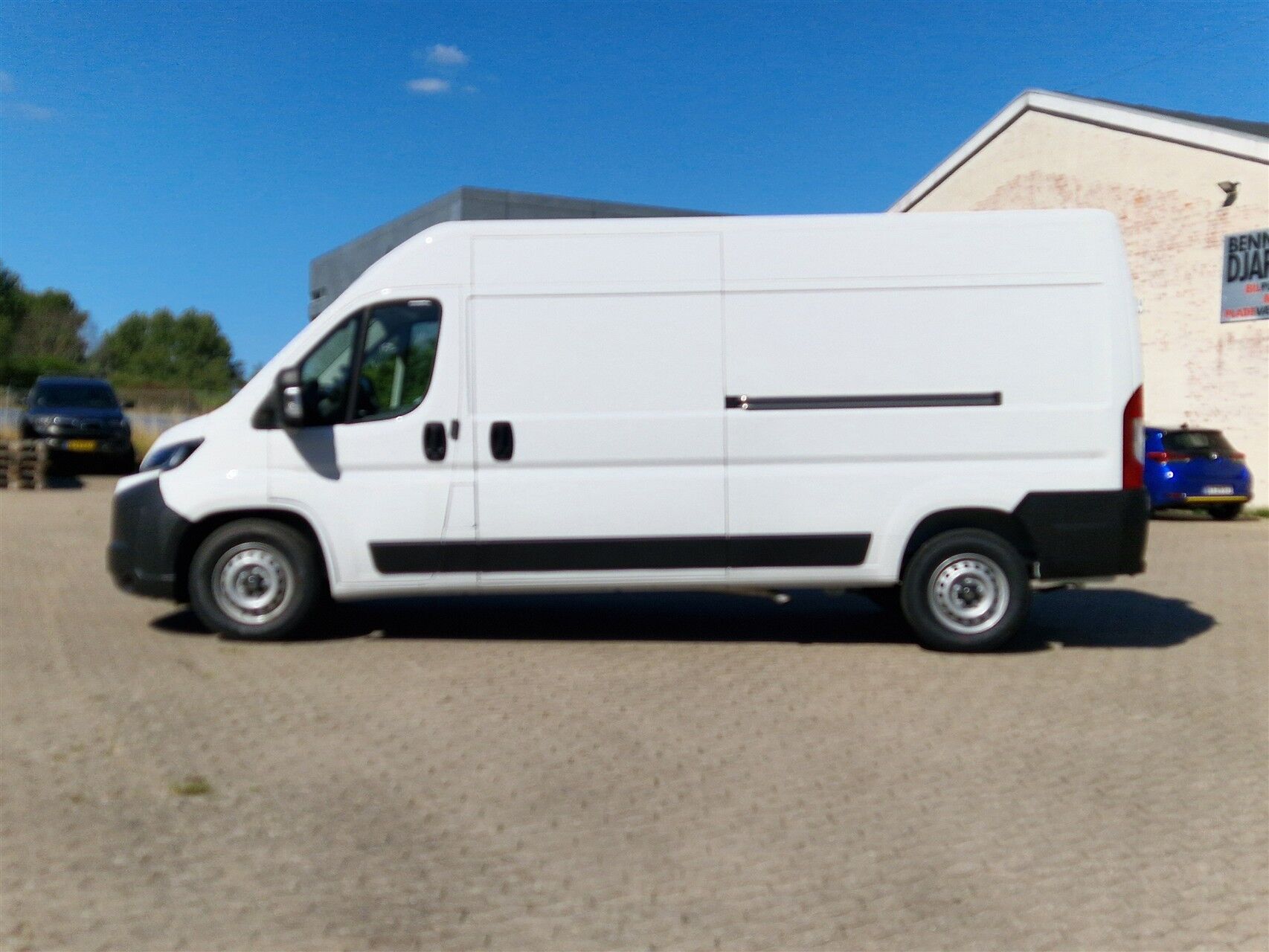 Billede af Toyota Proace Max Long 2,2 D Comfort Master To skydedør m. højt tag Heavy 180HK Van 8g Aut.