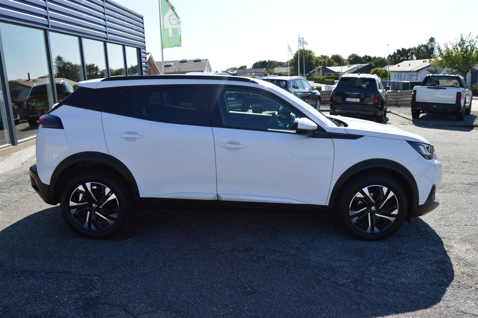 Billede af Peugeot 2008 1,2 PureTech Sportium EAT8 130HK 5d 8g Aut.