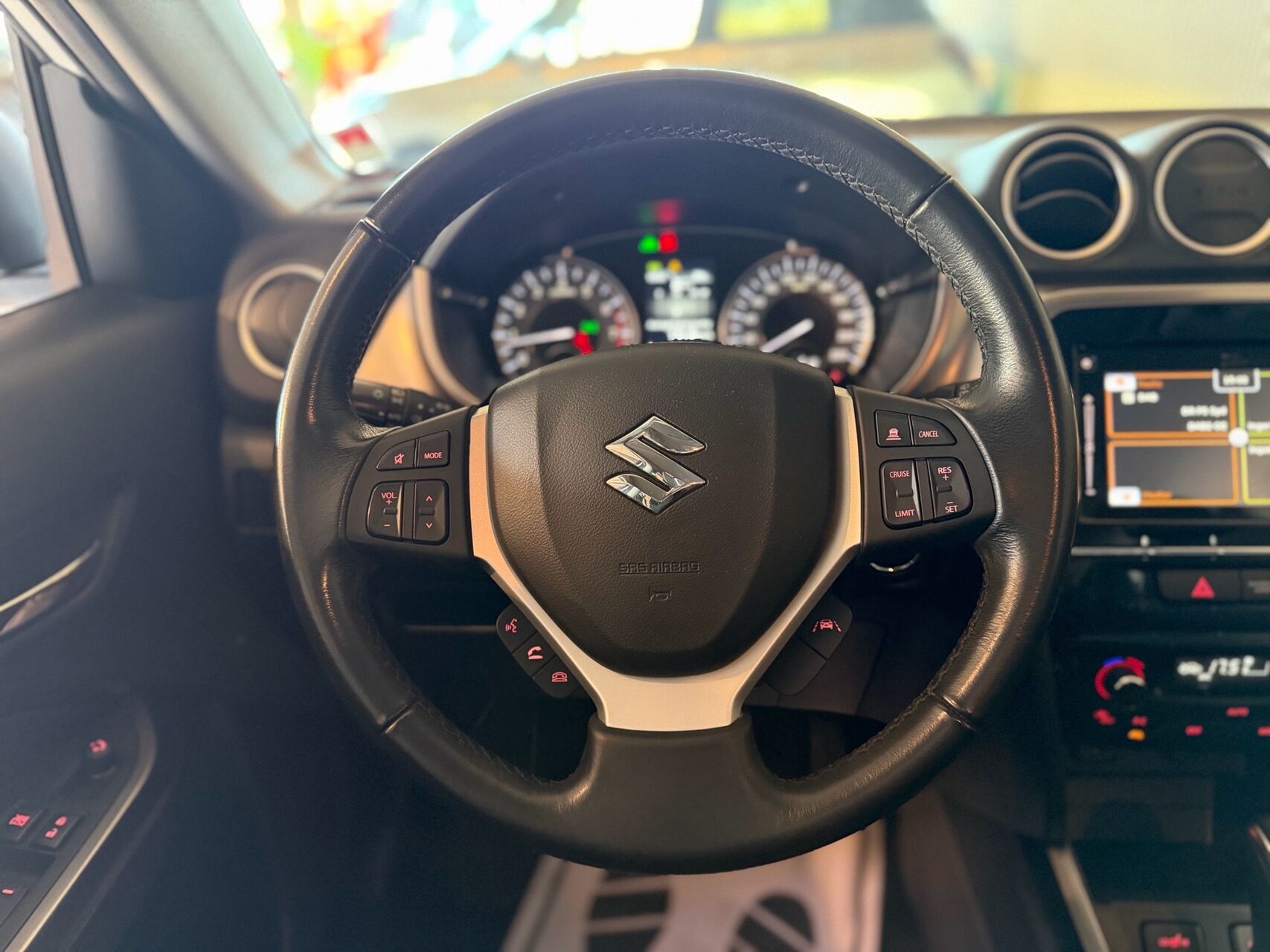 Billede af Suzuki Vitara 1,5 Hybrid Active AGS 102HK 5d 6g Aut.