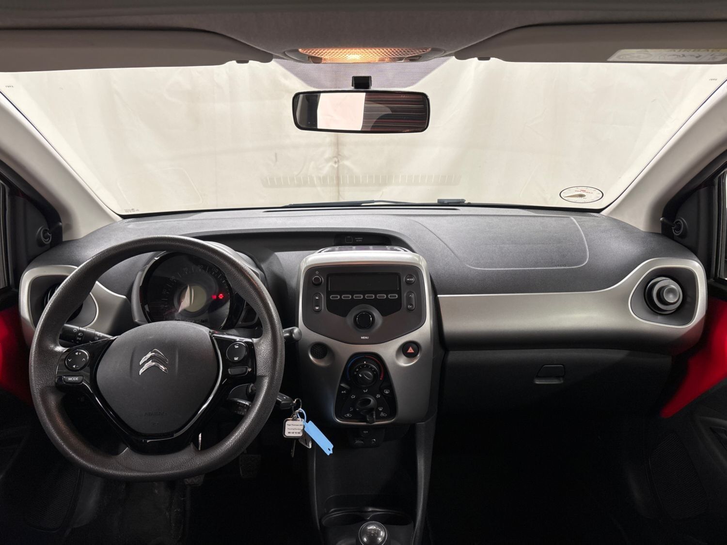 Billede af Citroën C1 1,0 VTi Feel Airscape start/stop 68HK 5d
