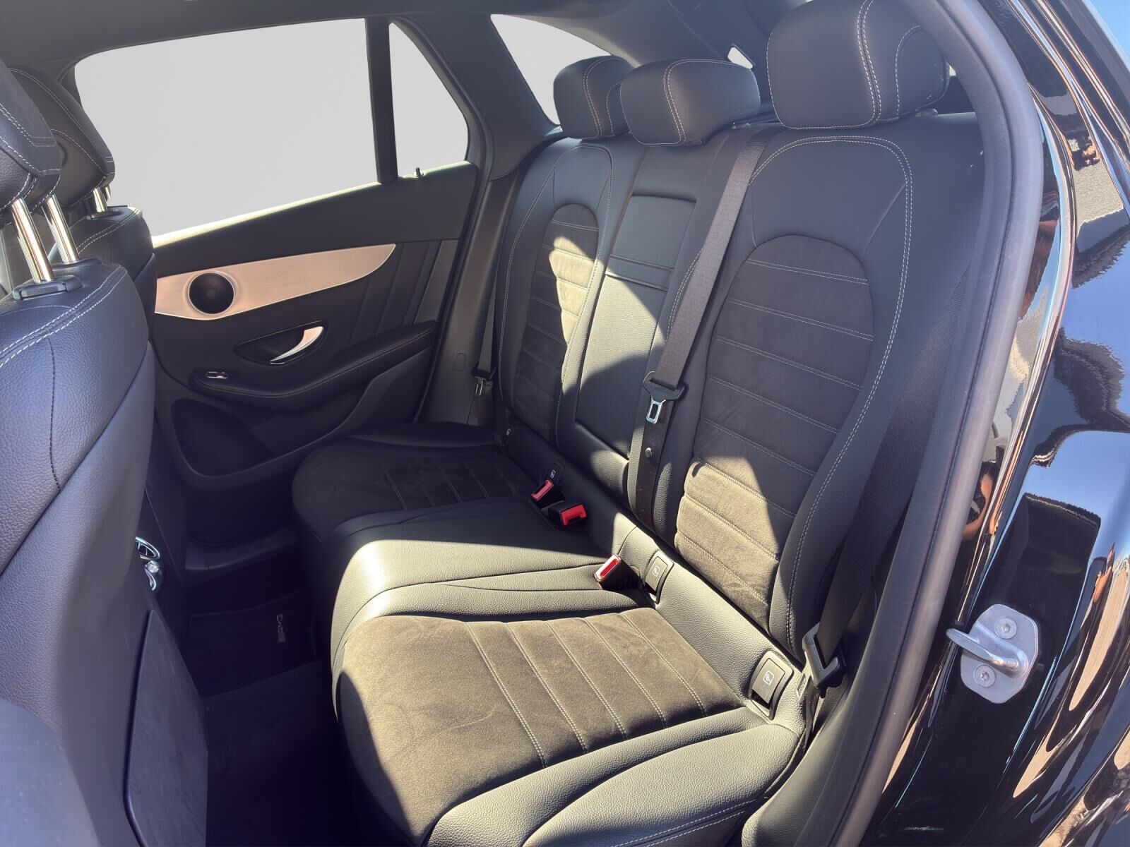 Billede af Mercedes-Benz GLC300 de 2,0 Plugin-hybrid Progressive 4Matic 9G-Tronic 306HK 5d 9g Aut.
