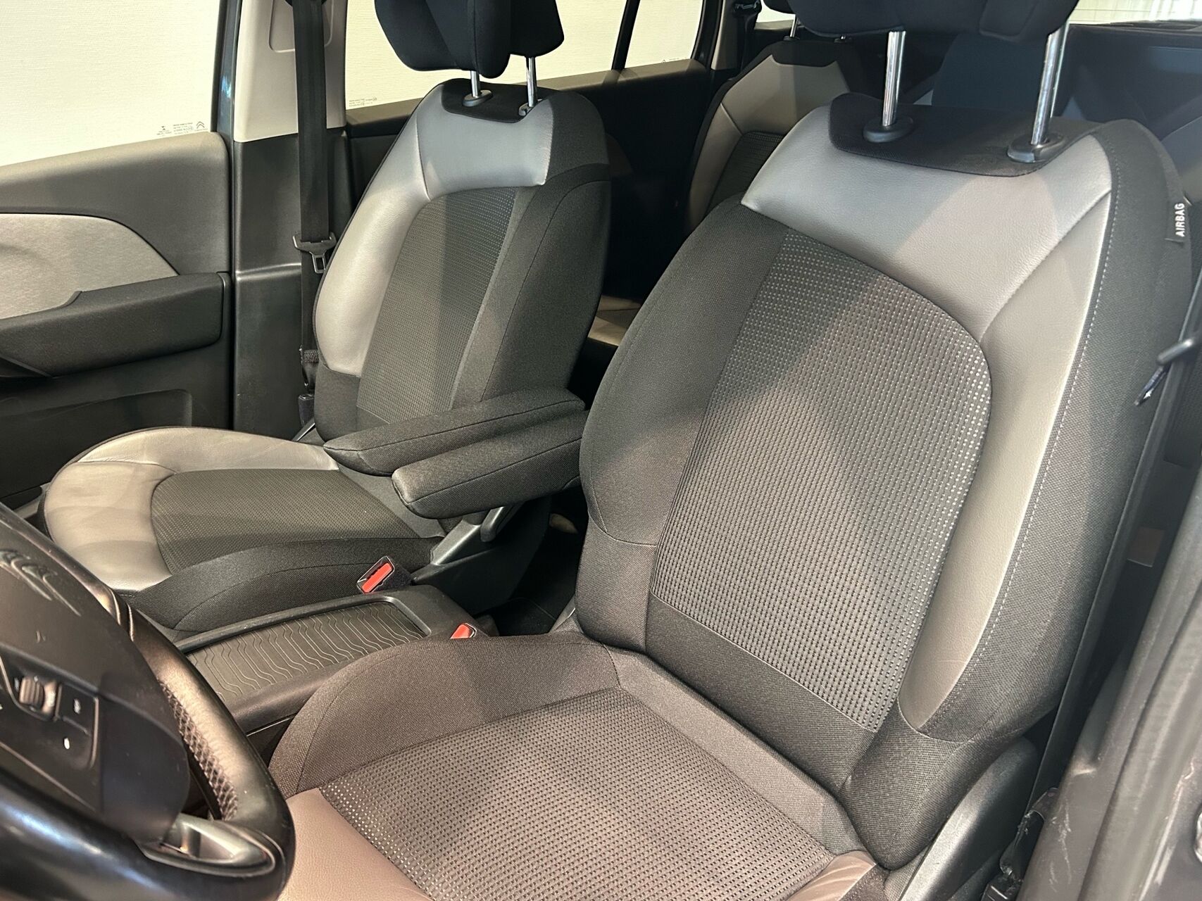 Billede af Citroën Grand C4 SpaceTourer 1,5 Blue HDi VIP EAT8 130HK 8g Aut.