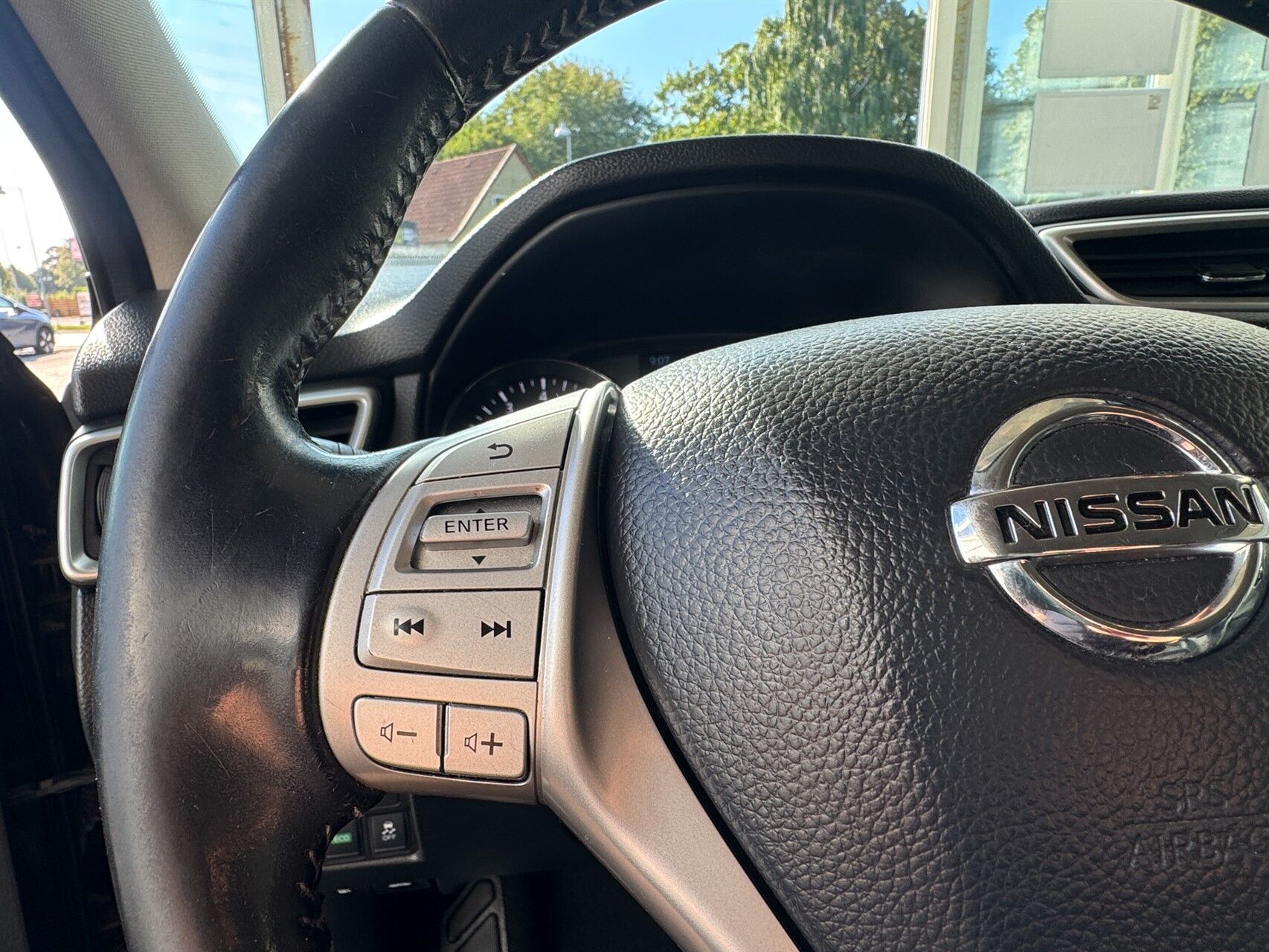 Billede af Nissan Qashqai 1,2 Dig-T Acenta X-Tronic 115HK 5d 6g Aut.