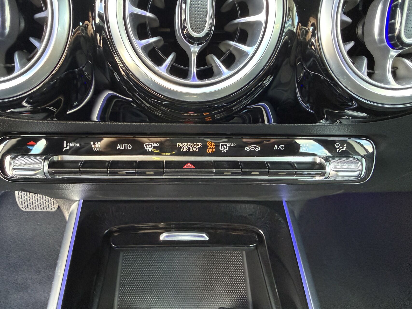 Billede af Mercedes-Benz EQA 250+ EL Progressive 190HK 5d Aut.