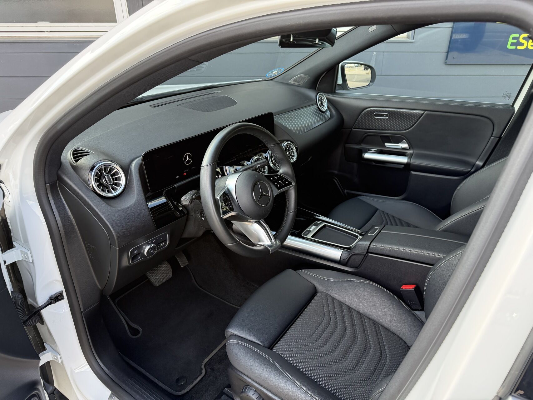 Billede af Mercedes-Benz EQA 250+ EL Progressive 190HK 5d Aut.