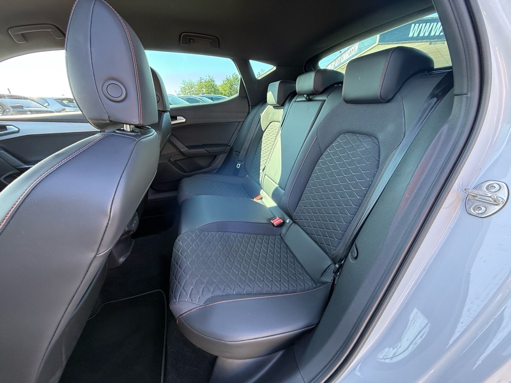 Billede af Seat Leon 1,4 e-Hybrid FR DSG 204HK 5d 6g Aut.