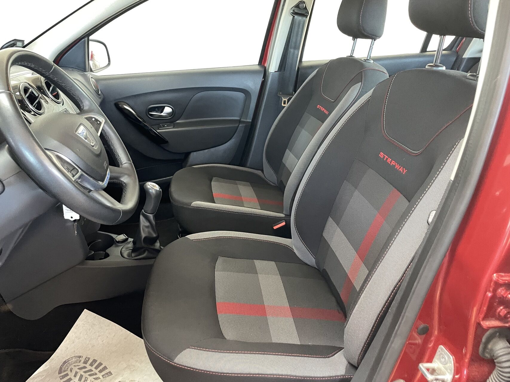 Billede af Dacia Logan 1,5 Blue dCi Techroad Start/Stop 95HK