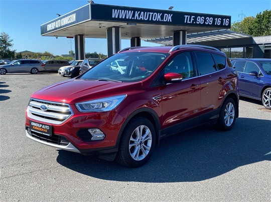 Ford Kuga 1,5 EcoBoost Titanium Attack 150HK 5d 6g